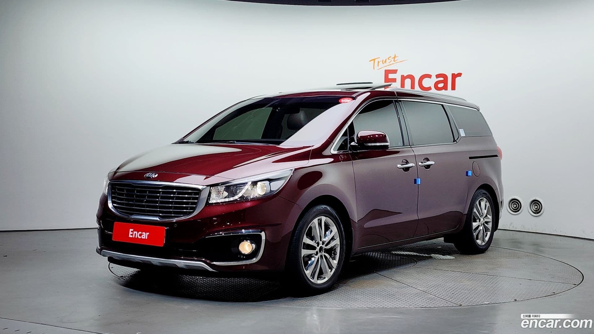 Main__Slider__Photo:Canival Kia 2015.10-0