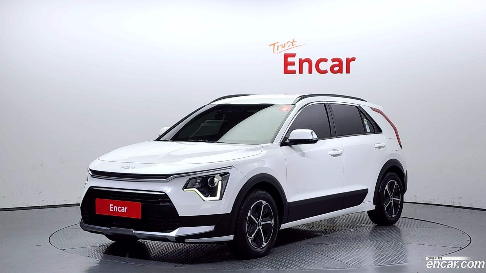 Main__Slider__Photo:Niro Kia 2022.7-0