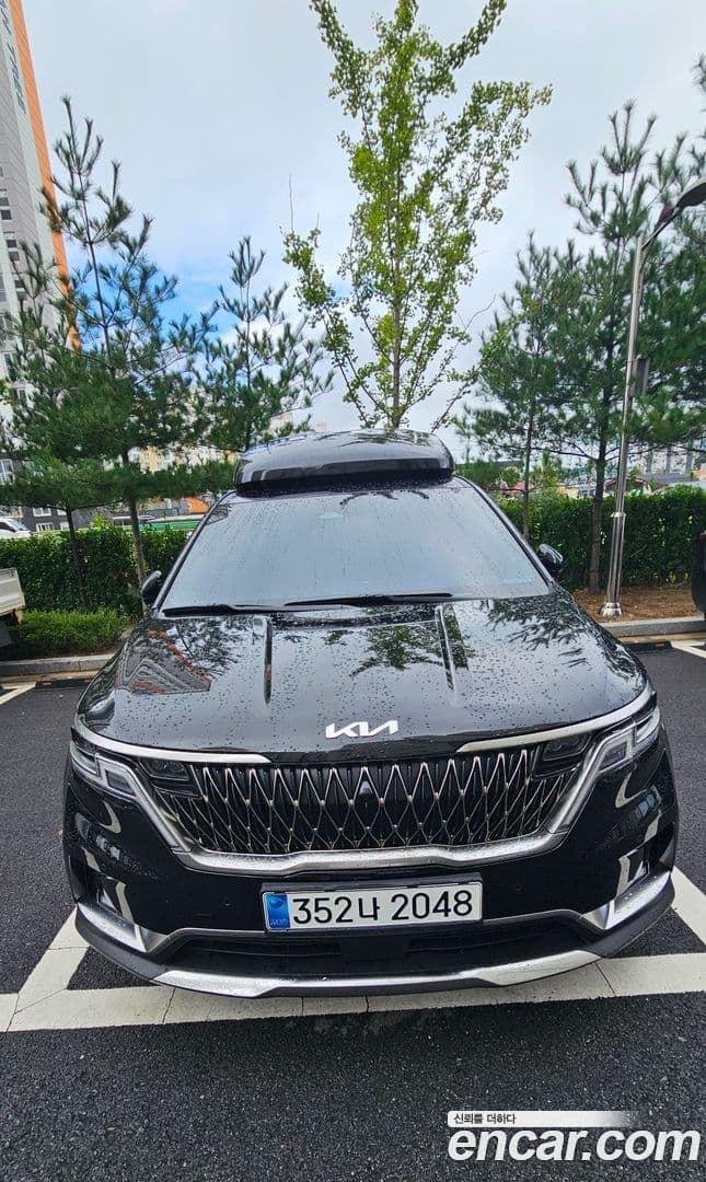 Main__Slider__Photo:Canival Kia 2023.3-0