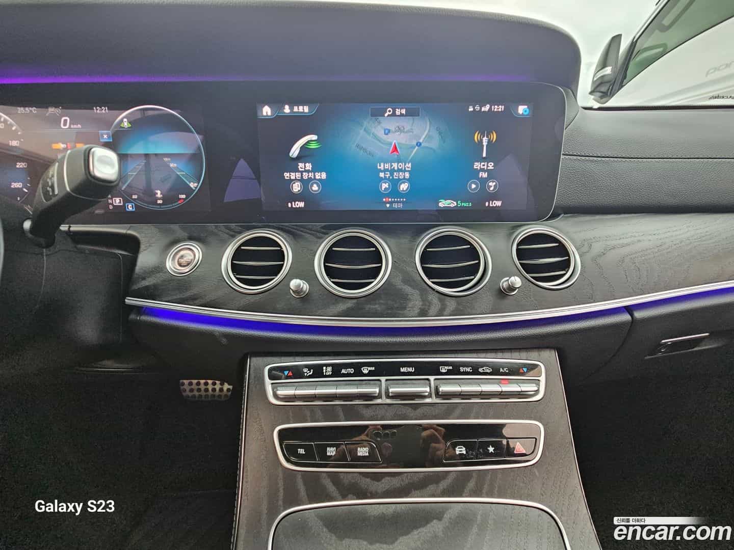 E-Class Mercedes-Benz 2021.0-OPTION-015