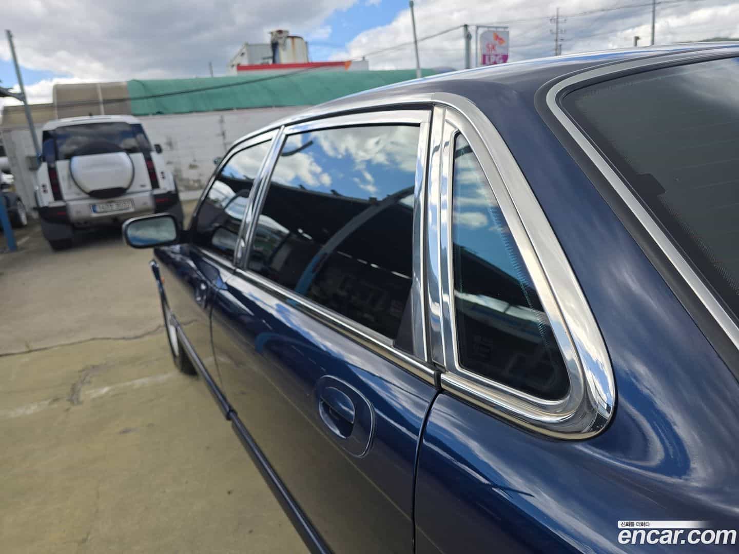 XJ-8 Jaguar 2001.11-INNER-008
