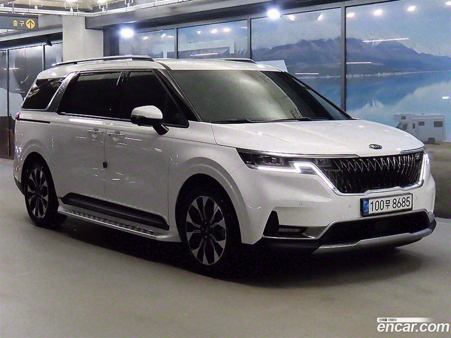 Main__Slider__Photo:Canival Kia 2020.11-0