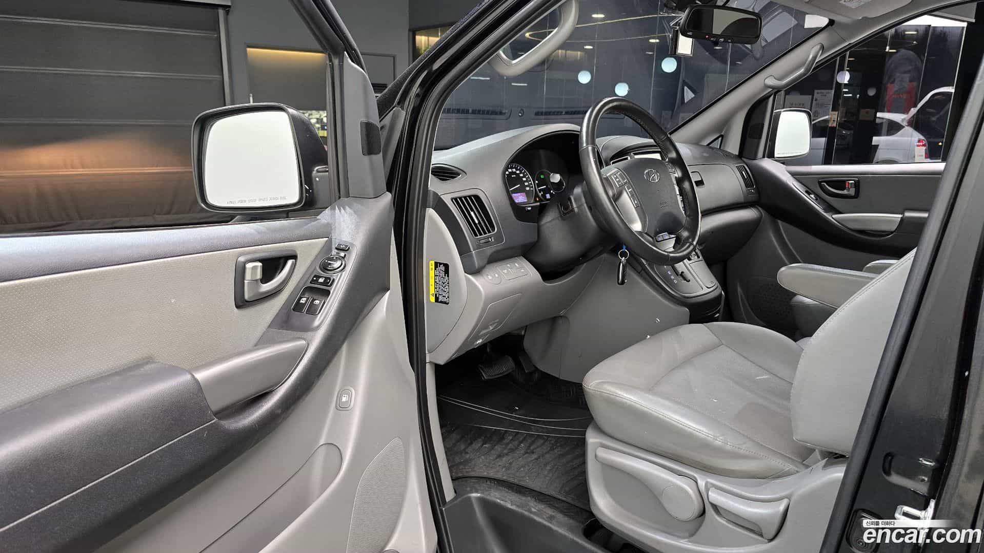 Starex Hyundai 2020.10-OPTION-015