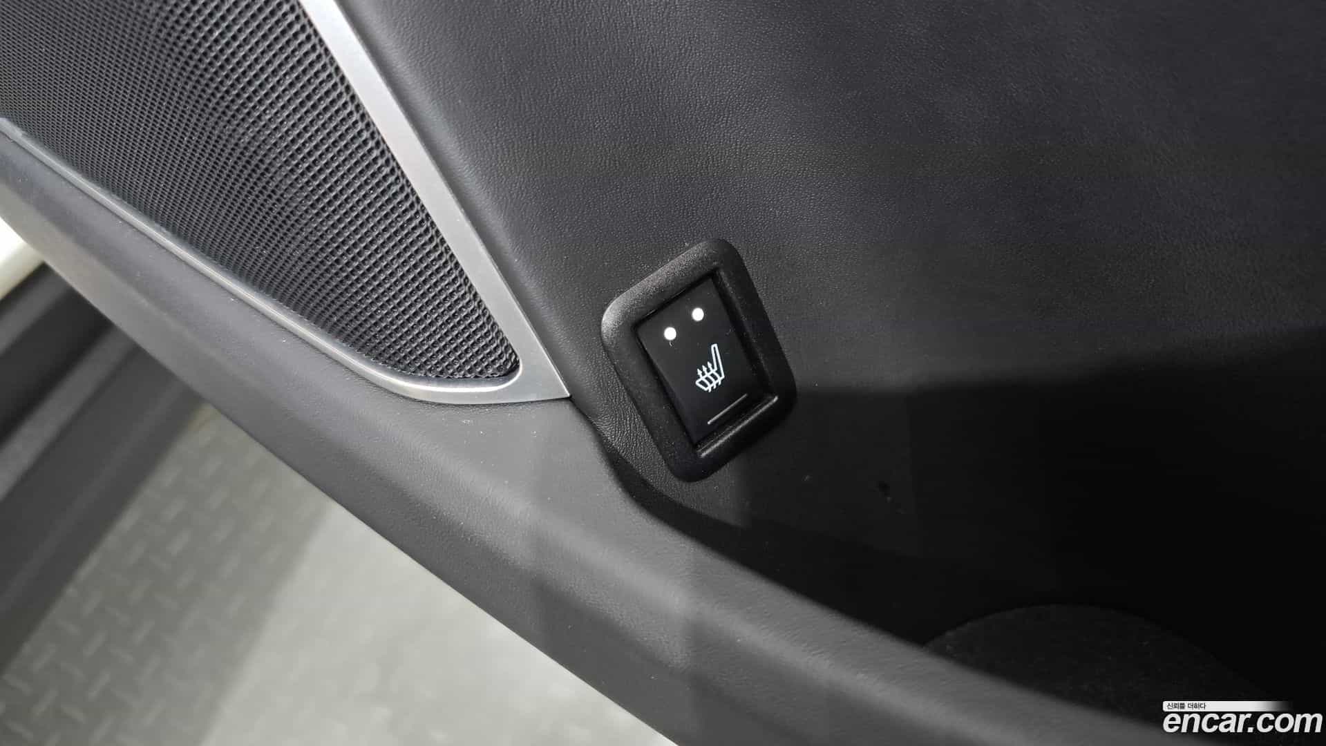 Levante Maserati 2016.10-OPTION-022