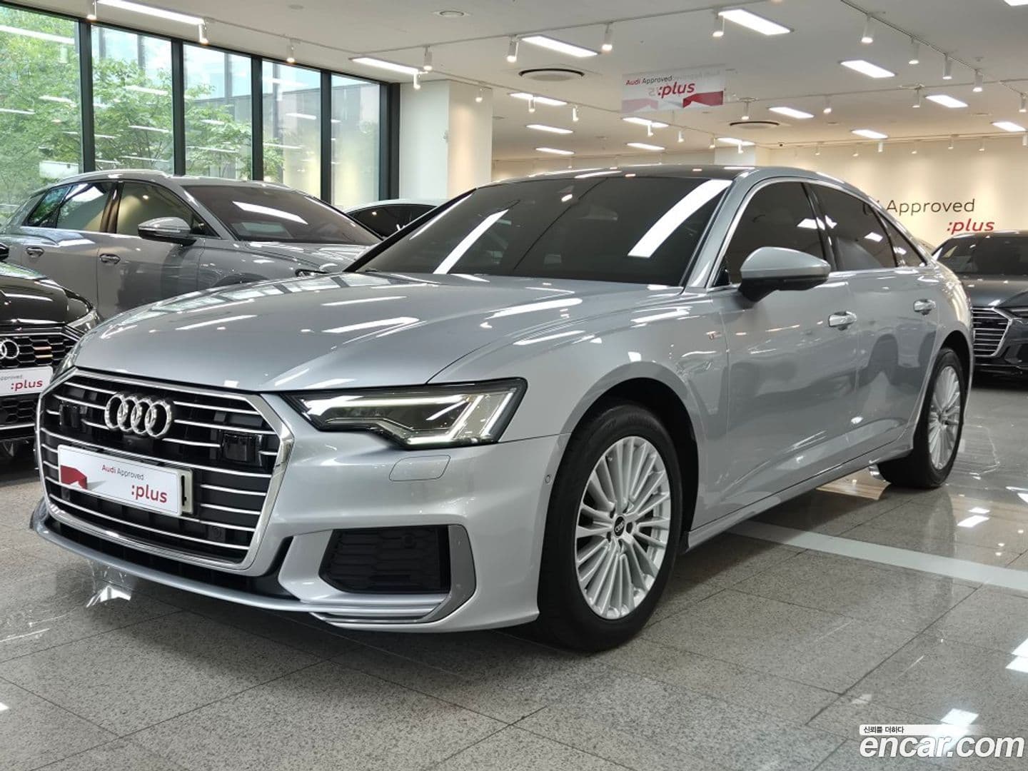Main__Slider__Photo:A6 Audi 2021.3-0