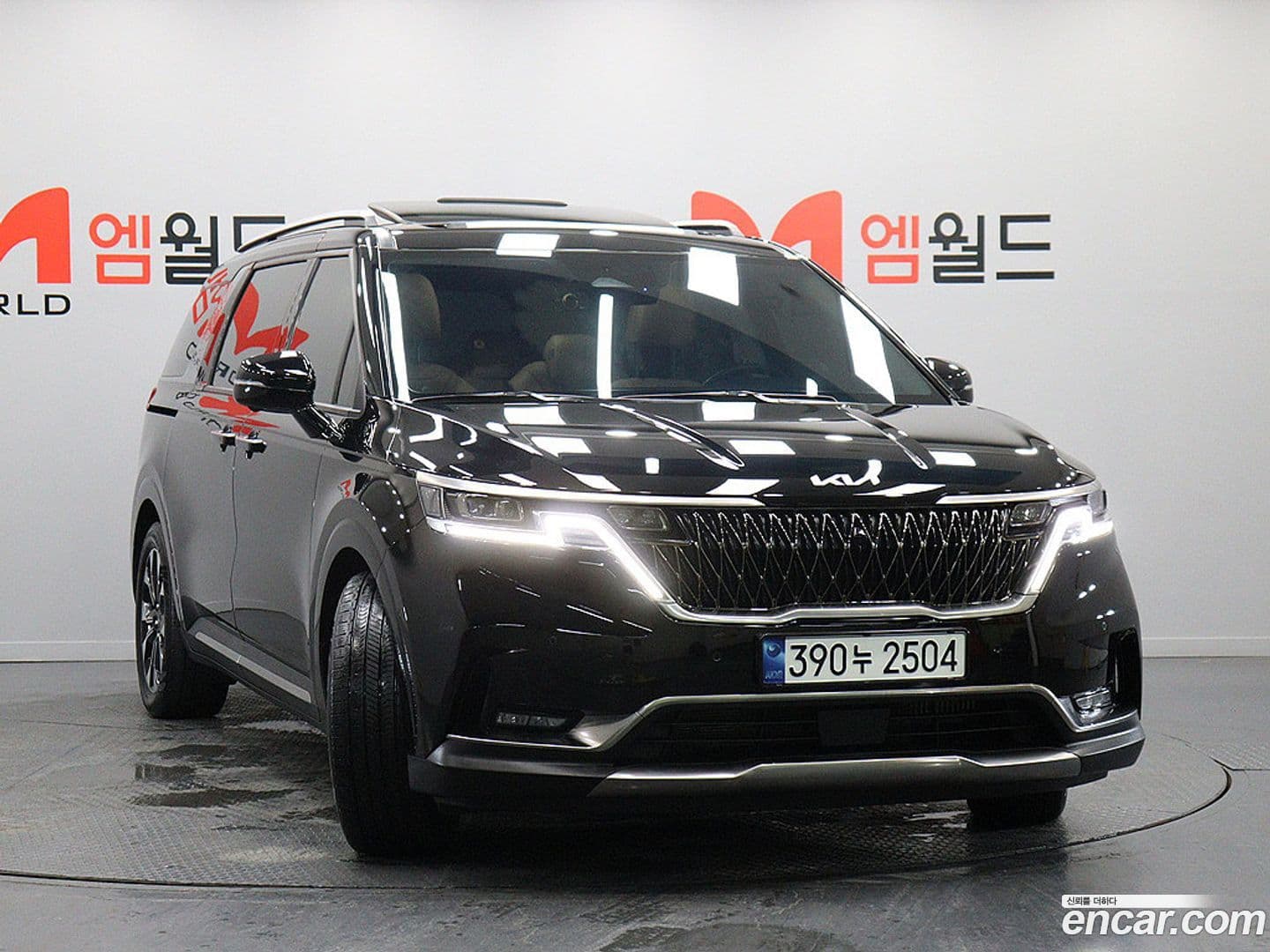 Main__Slider__Photo:Canival Kia 2023.6-0