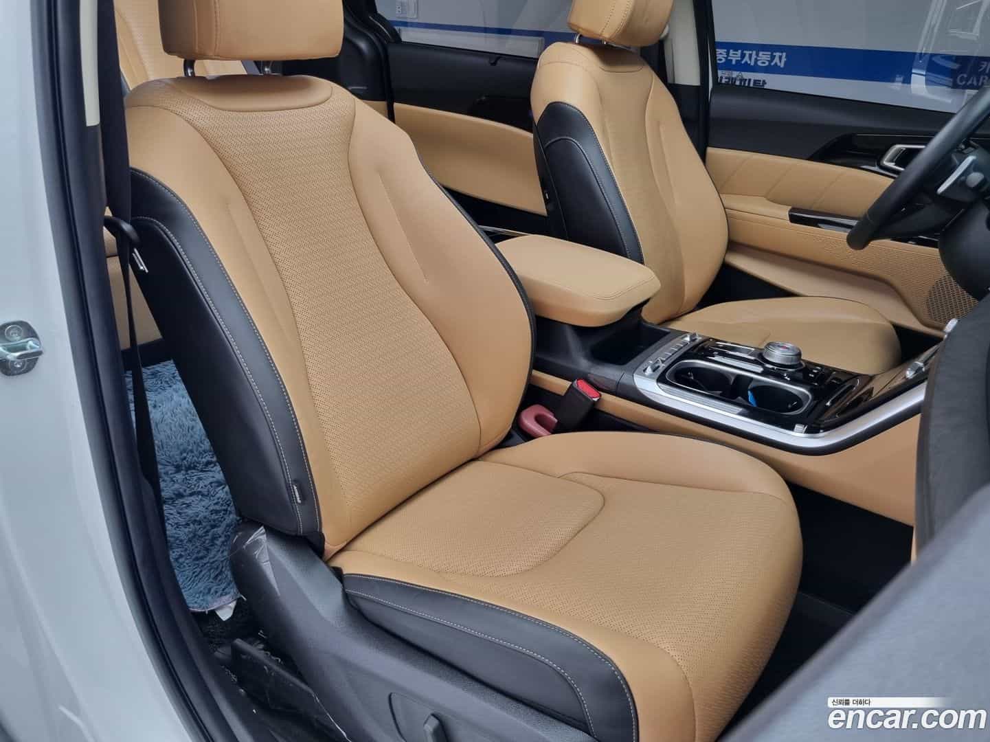 Canival Kia 2023.3-OPTION-019