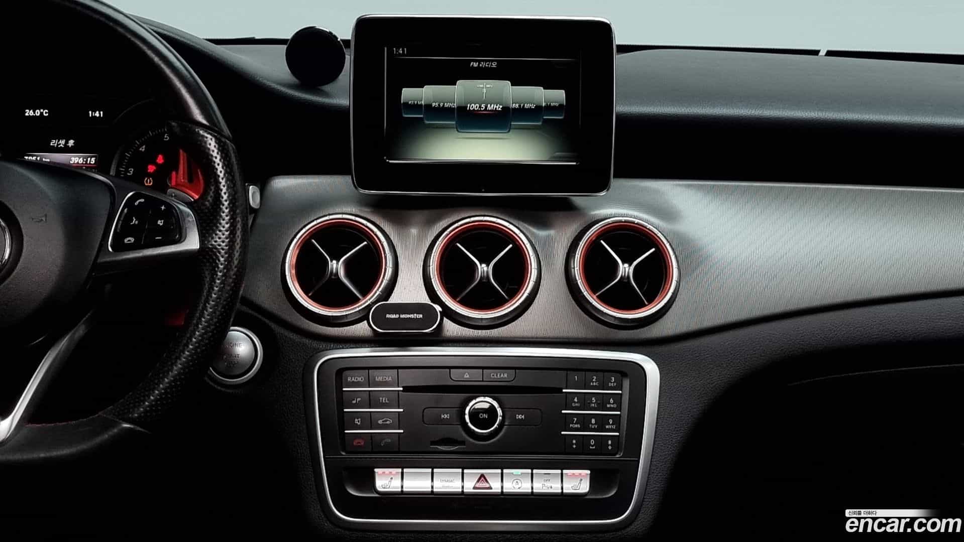 CLA-Class Mercedes-Benz 2017.9-OPTION-018