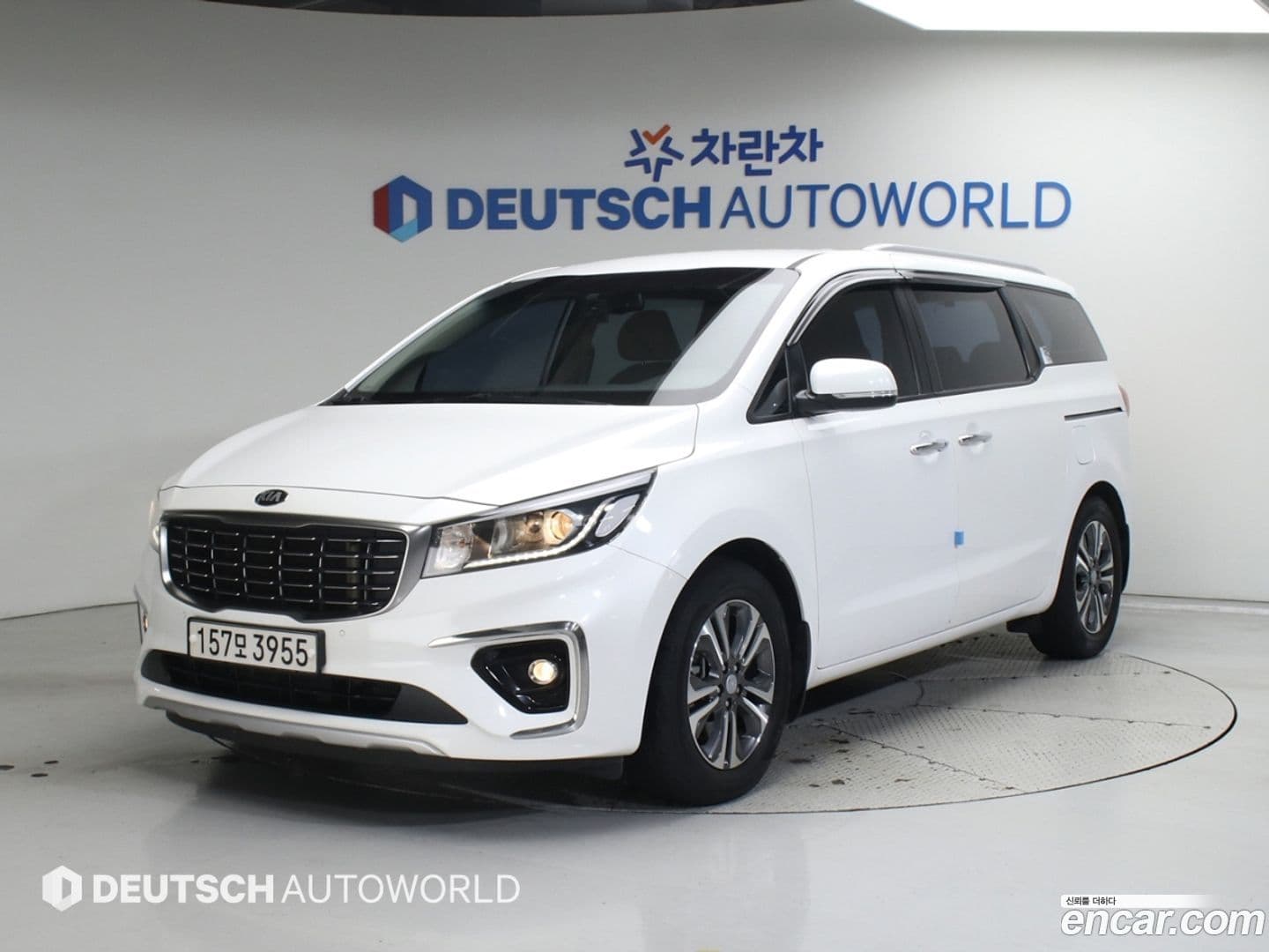 Main__Slider__Photo:Canival Kia 2018.9-0