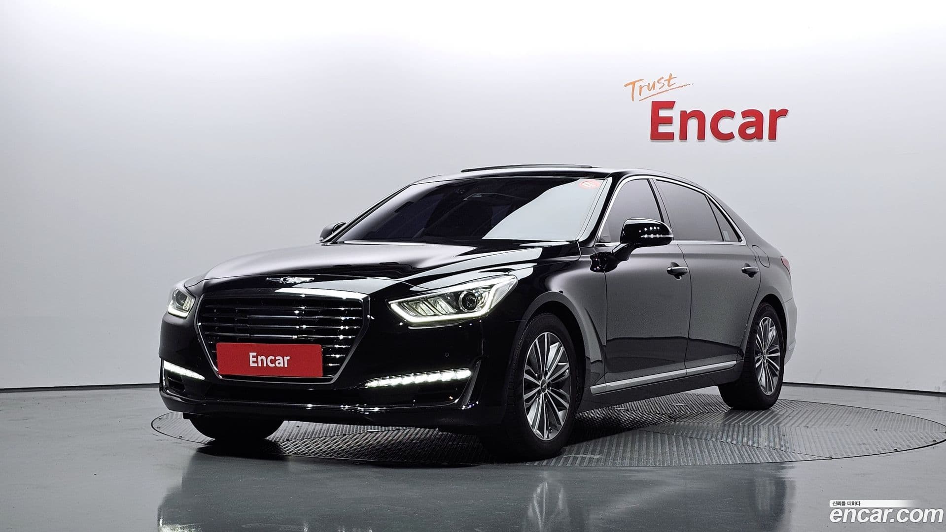 Main__Slider__Photo:EQ900 Genesis 2016.5-0
