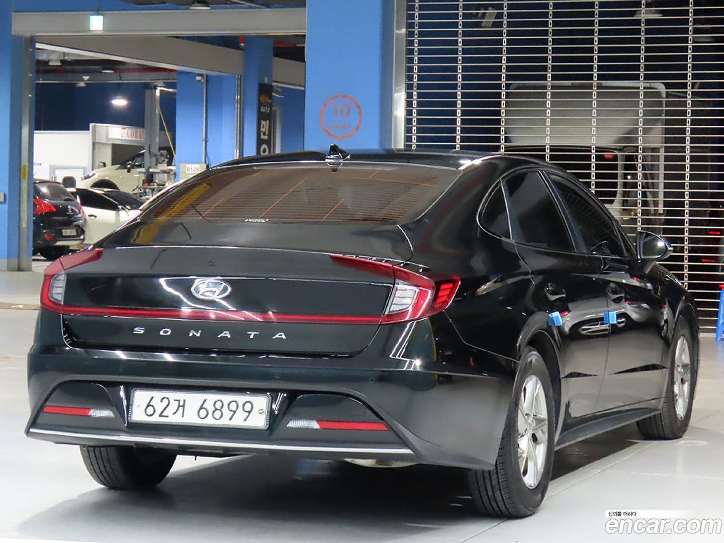 Main__Slider__Photo:Sonata Hyundai 2019.6-0