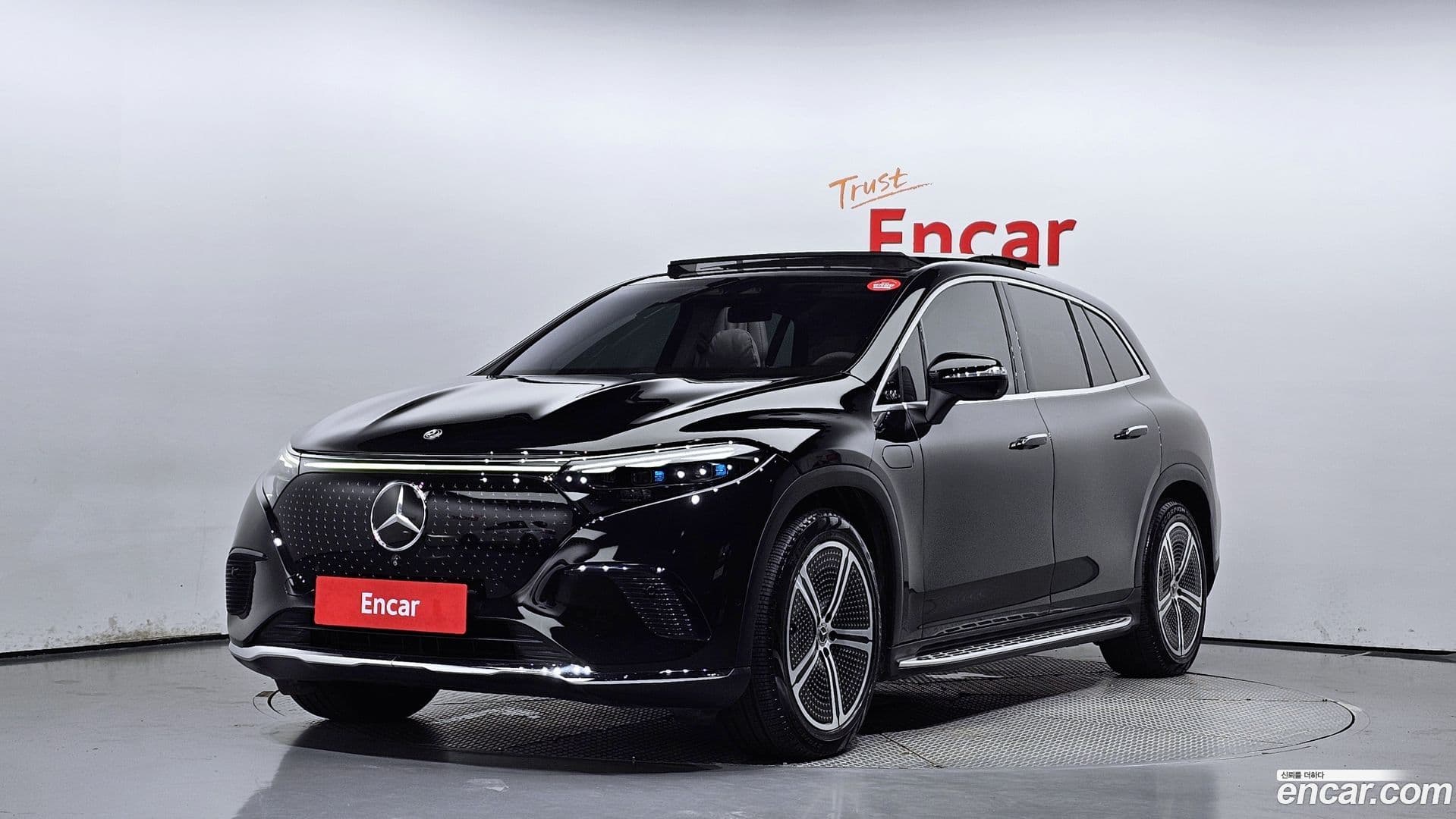 Main__Slider__Photo:EQS Mercedes-Benz 2023.11-0