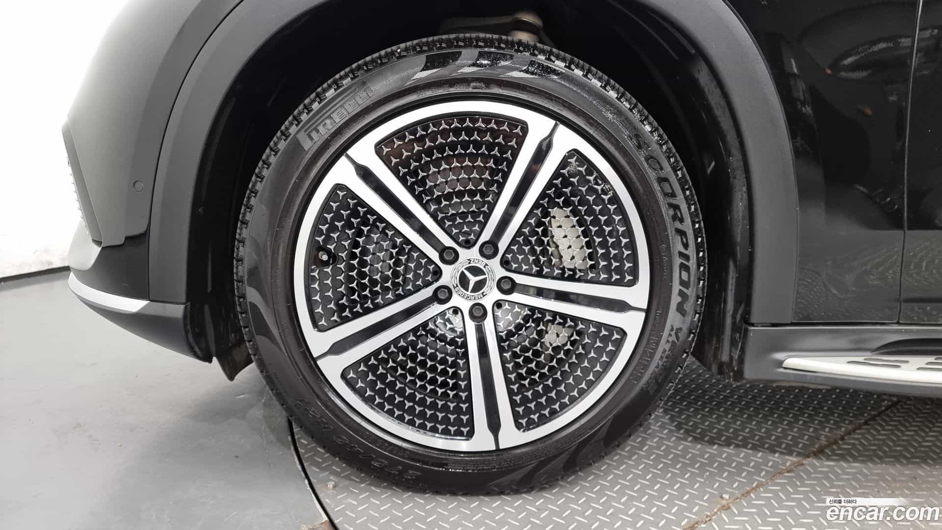EQS Mercedes-Benz 2023.11-OUTER-005