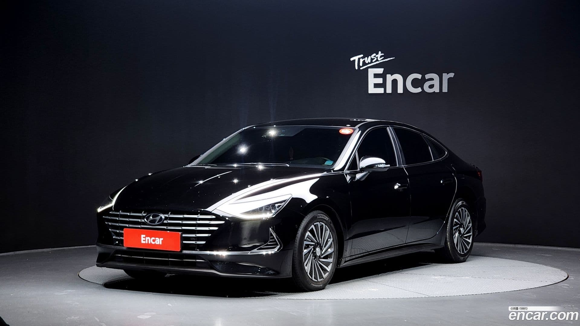 Main__Slider__Photo:Sonata Hyundai 2021.8-0