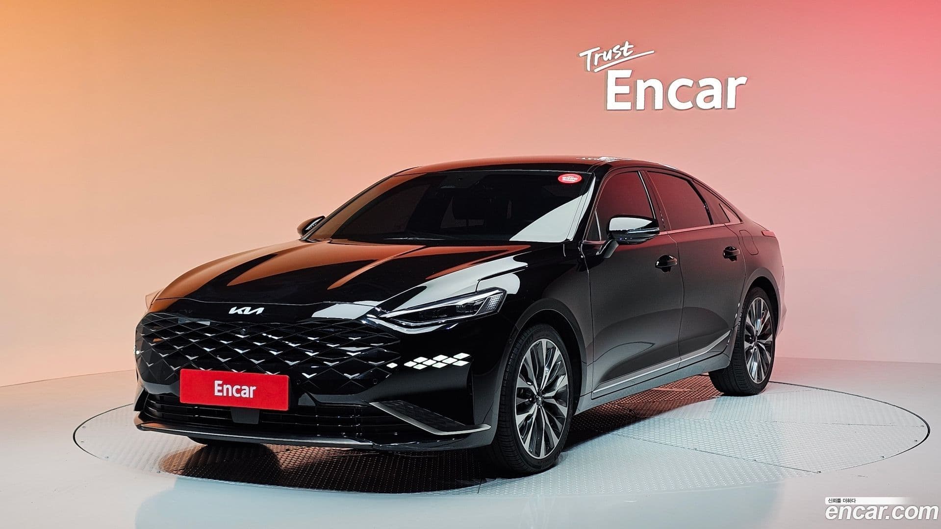 Main__Slider__Photo:K8 Kia 2021.4-0