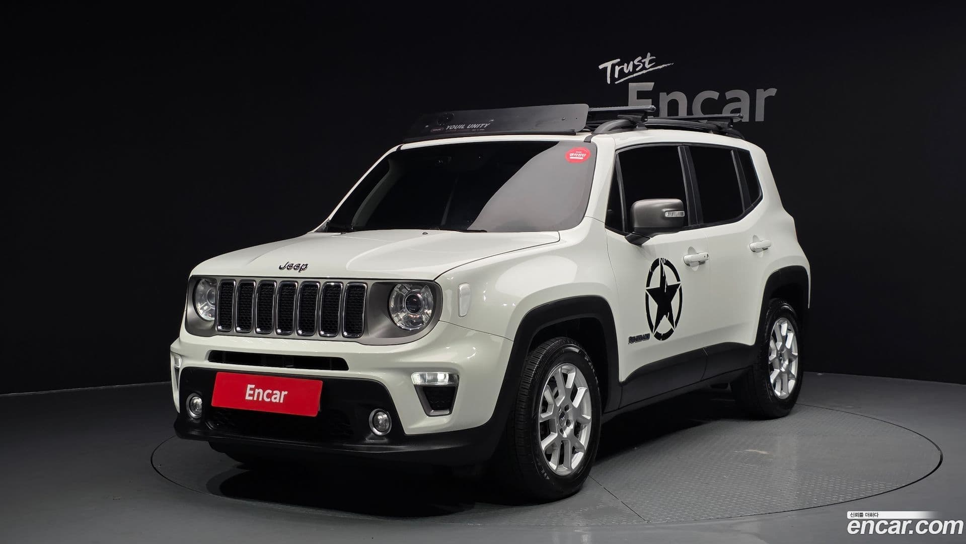 Main__Slider__Photo:Renegade Jeep 2019.5-0