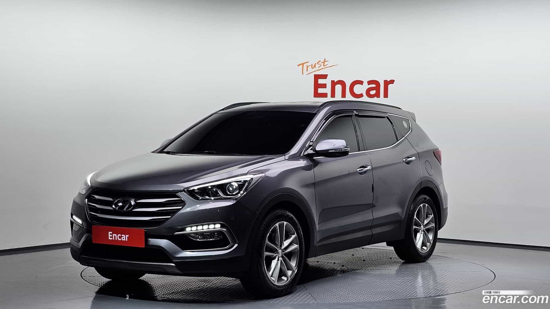 Santafe Hyundai 2016.9-OUTER-001