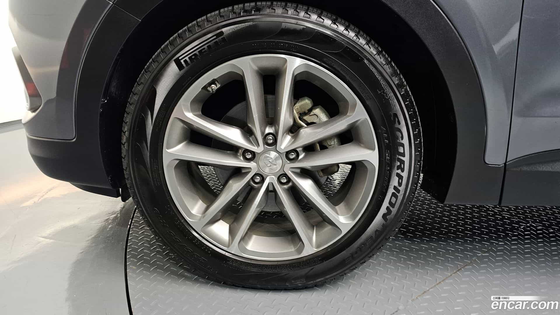 Santafe Hyundai 2016.9-OUTER-005
