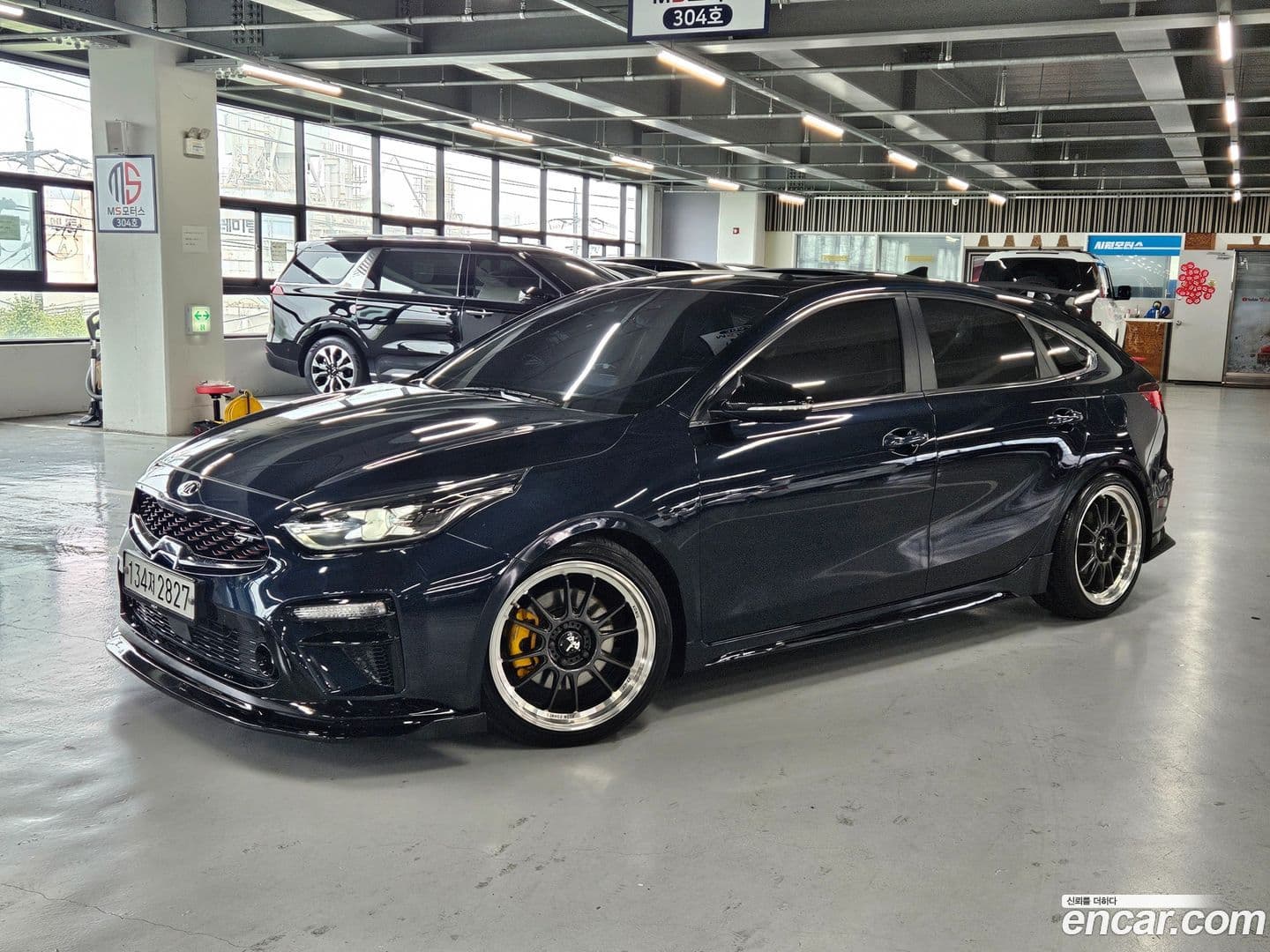 Main__Slider__Photo:K3 Kia 2020.1-0