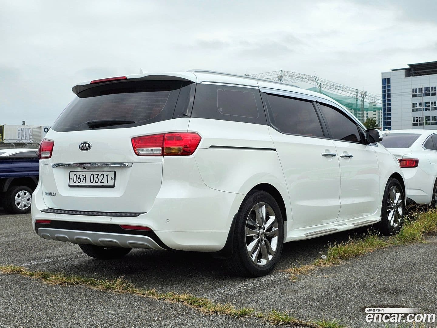 Main__Slider__Photo:Canival Kia 2016.9-0