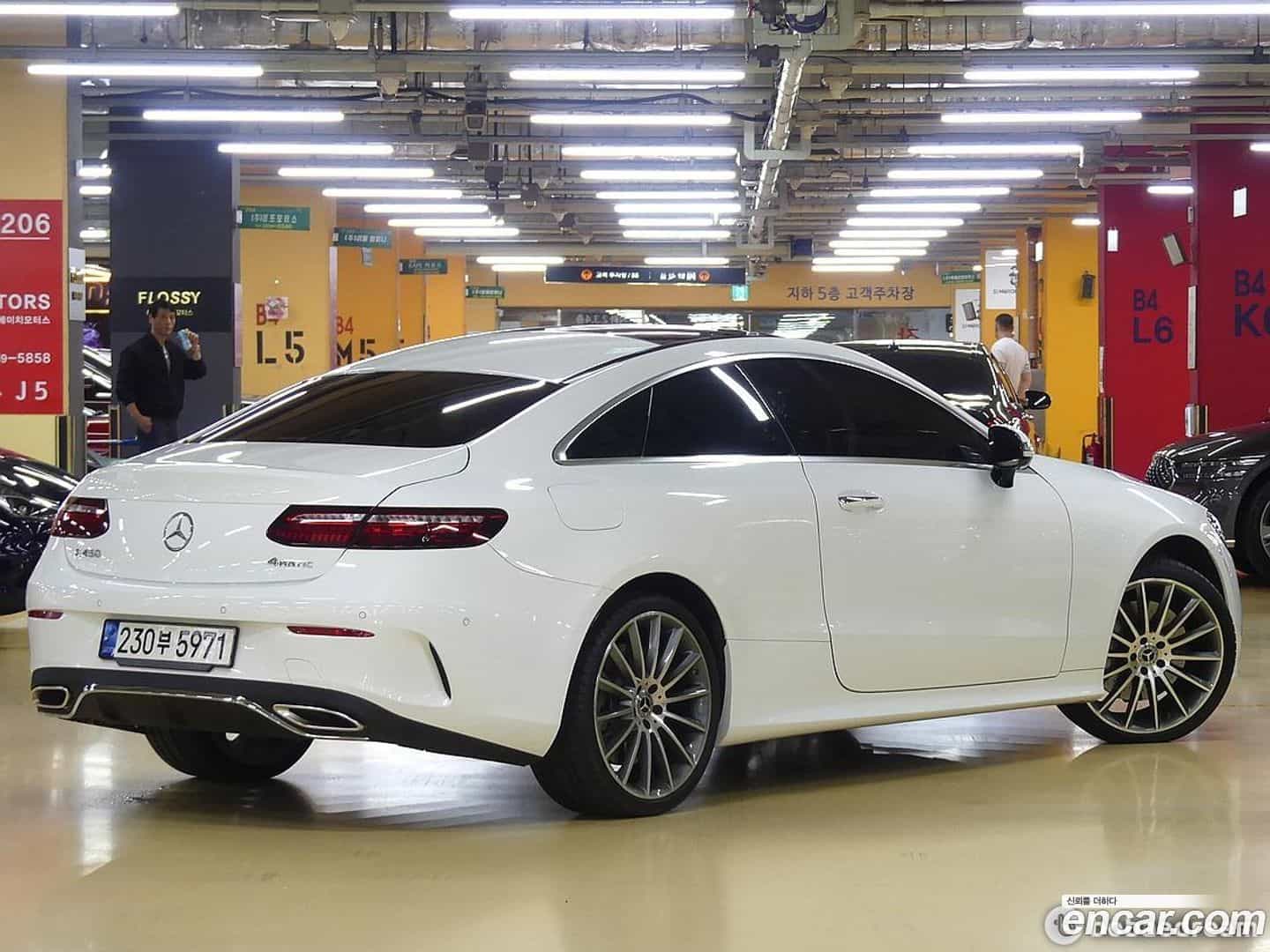 E-Class Mercedes-Benz 2022.3-OUTER-003