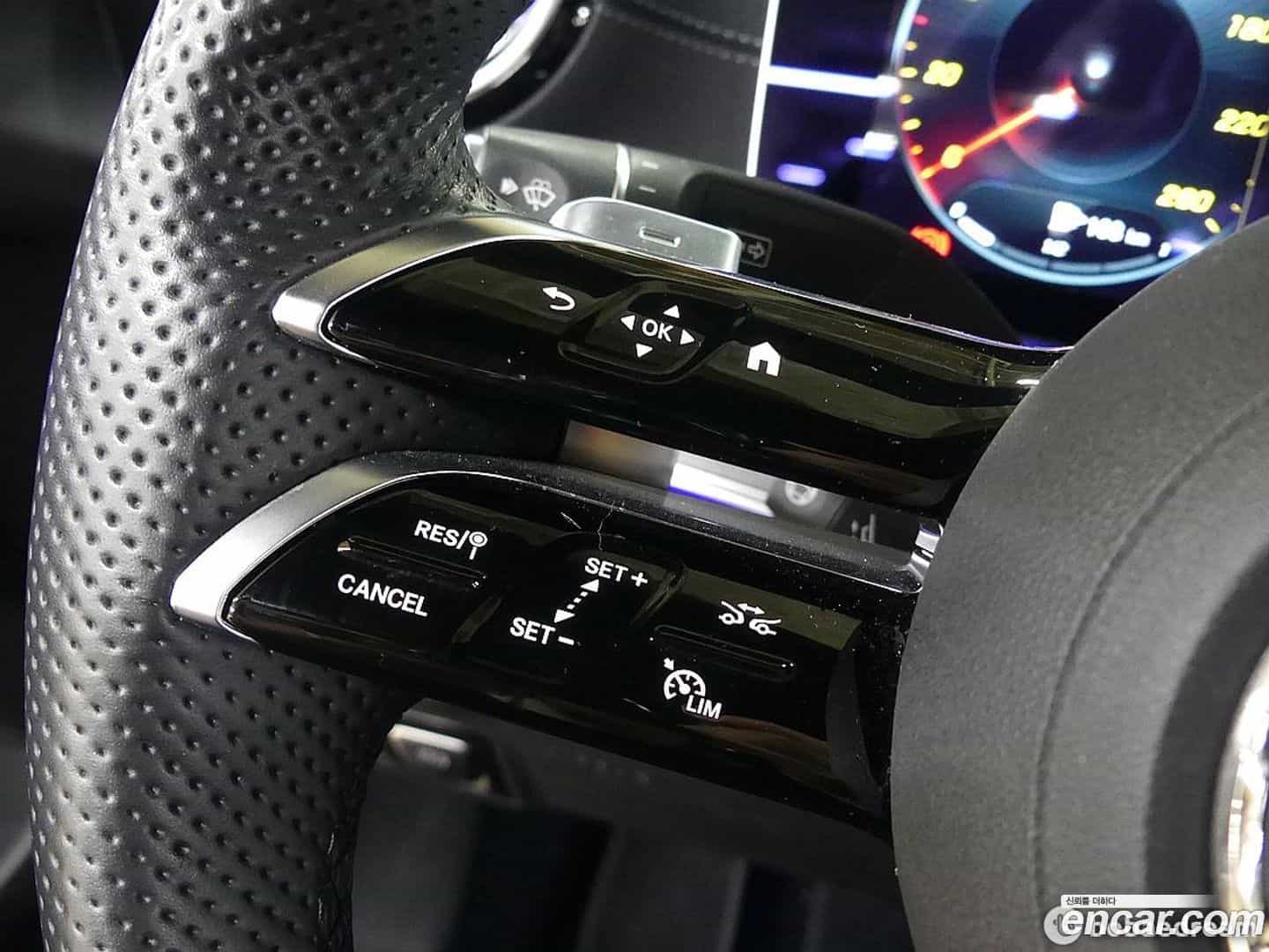 E-Class Mercedes-Benz 2022.3-OPTION-020