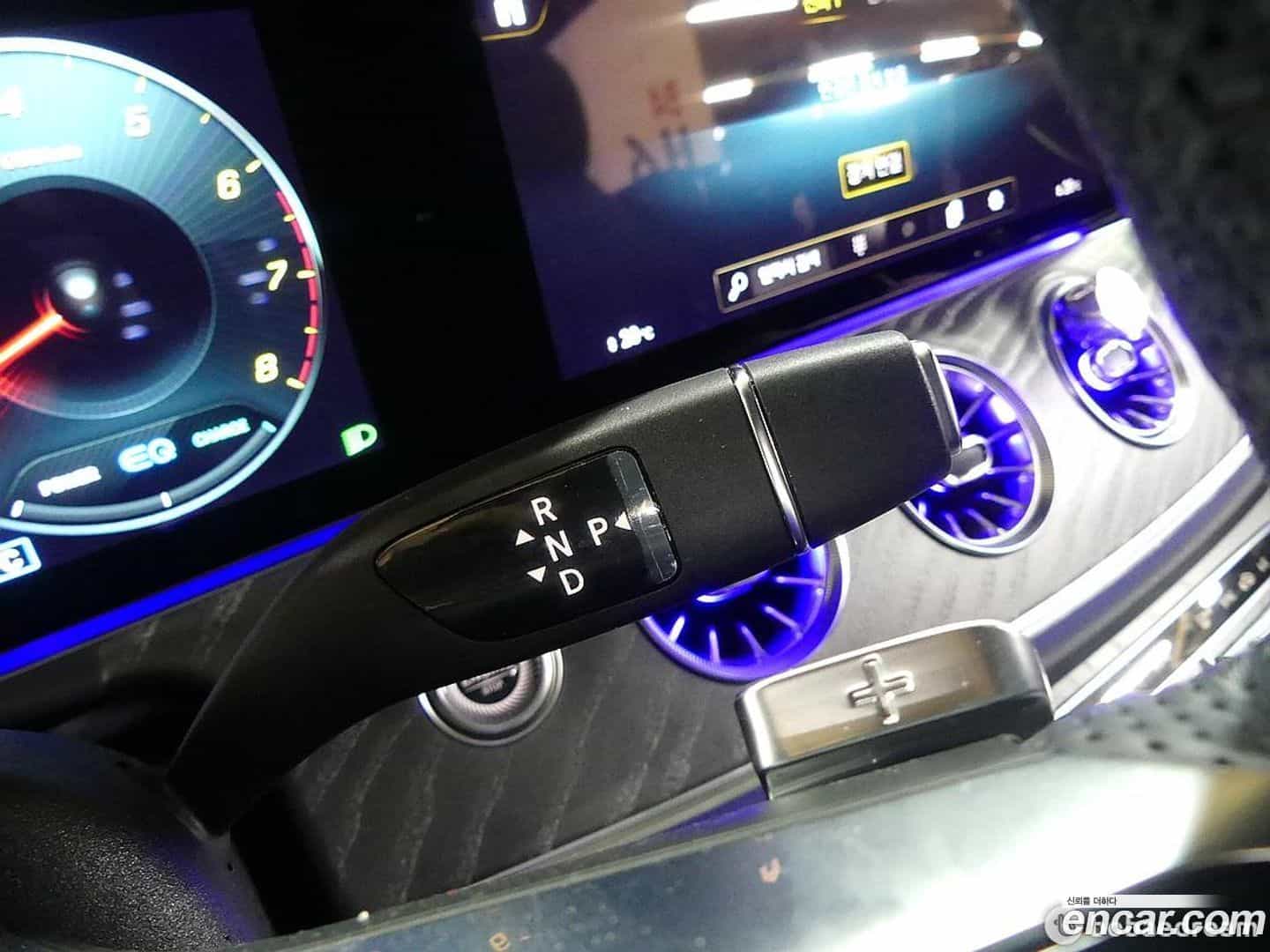 E-Class Mercedes-Benz 2022.3-OPTION-021