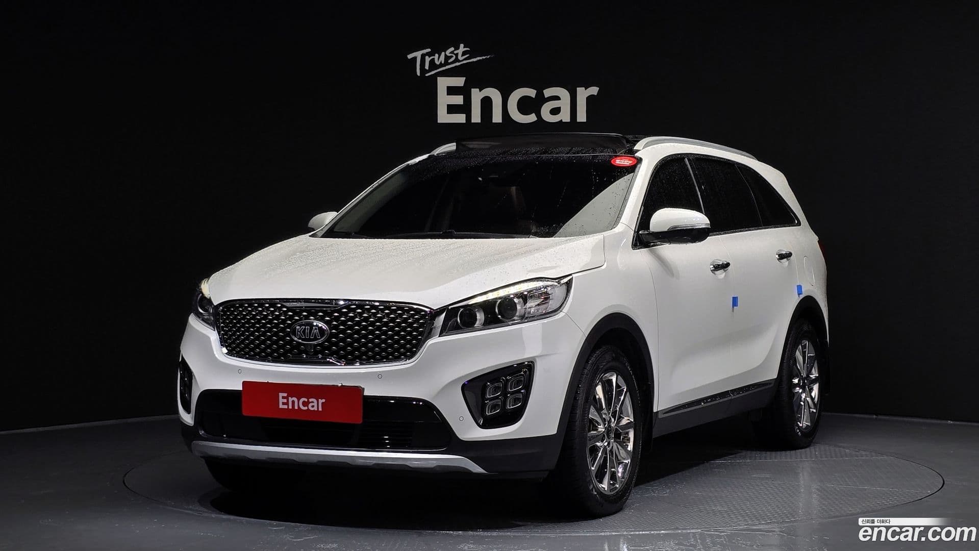 Main__Slider__Photo:Sorento Kia 2016.6-0