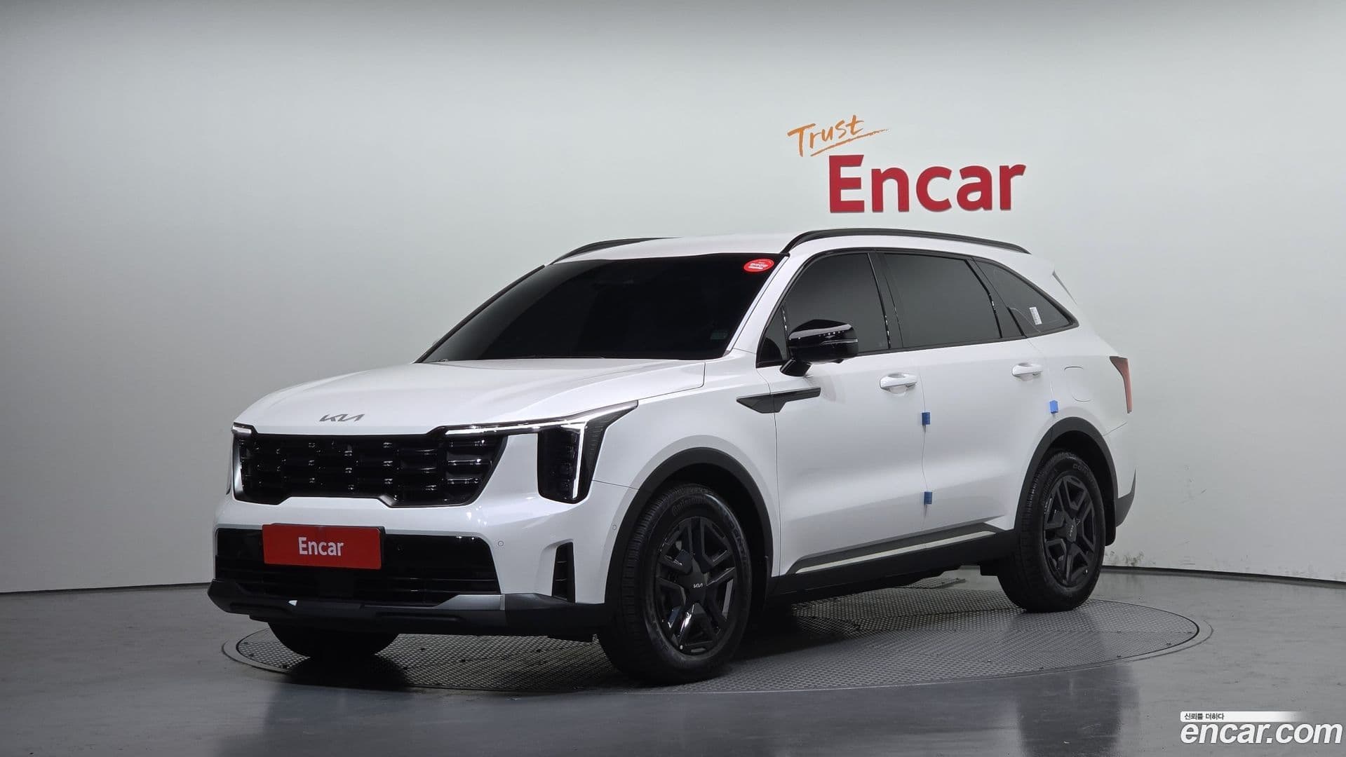 Main__Slider__Photo:Sorento Kia 2023.9-0