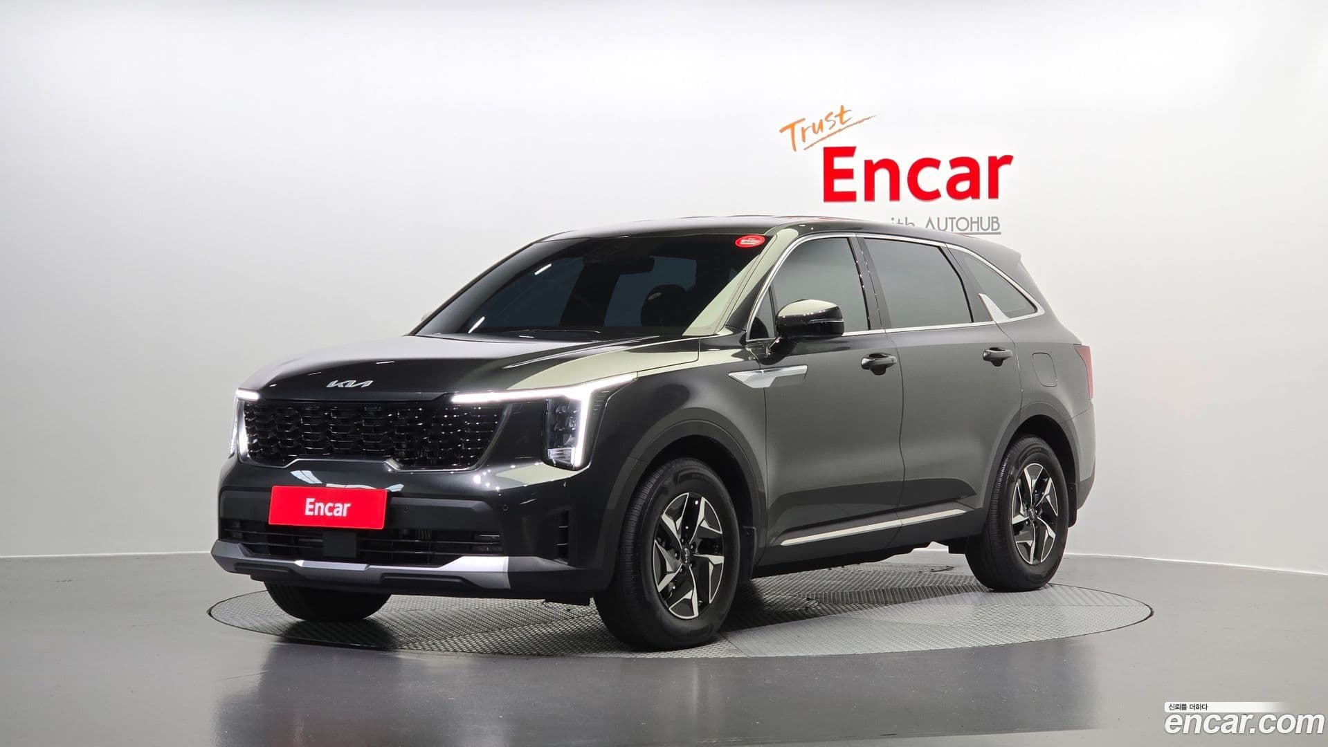 Main__Slider__Photo:Sorento Kia 2025.4-0