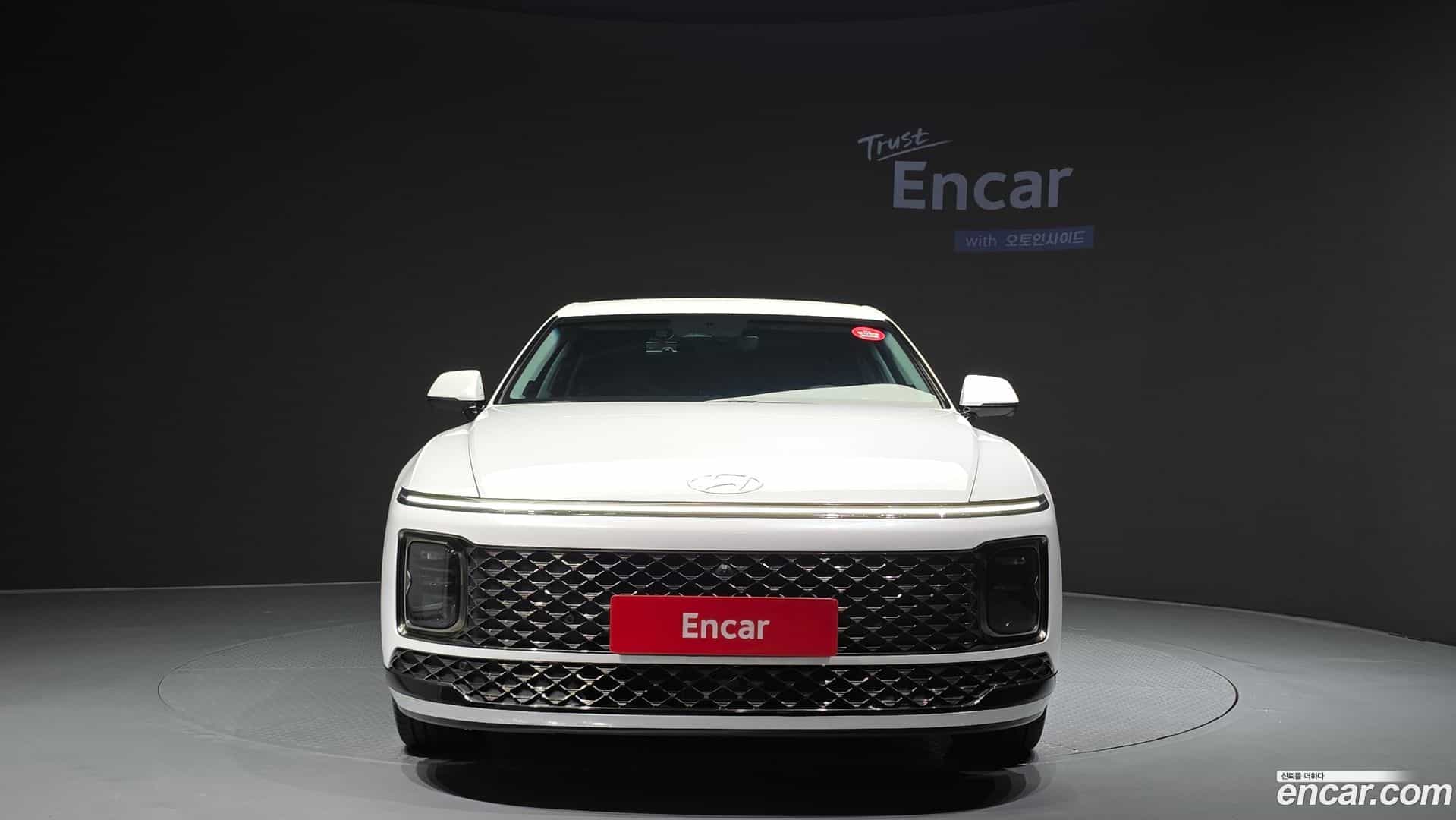 Grandeur Hyundai 2023.7-OUTER-003