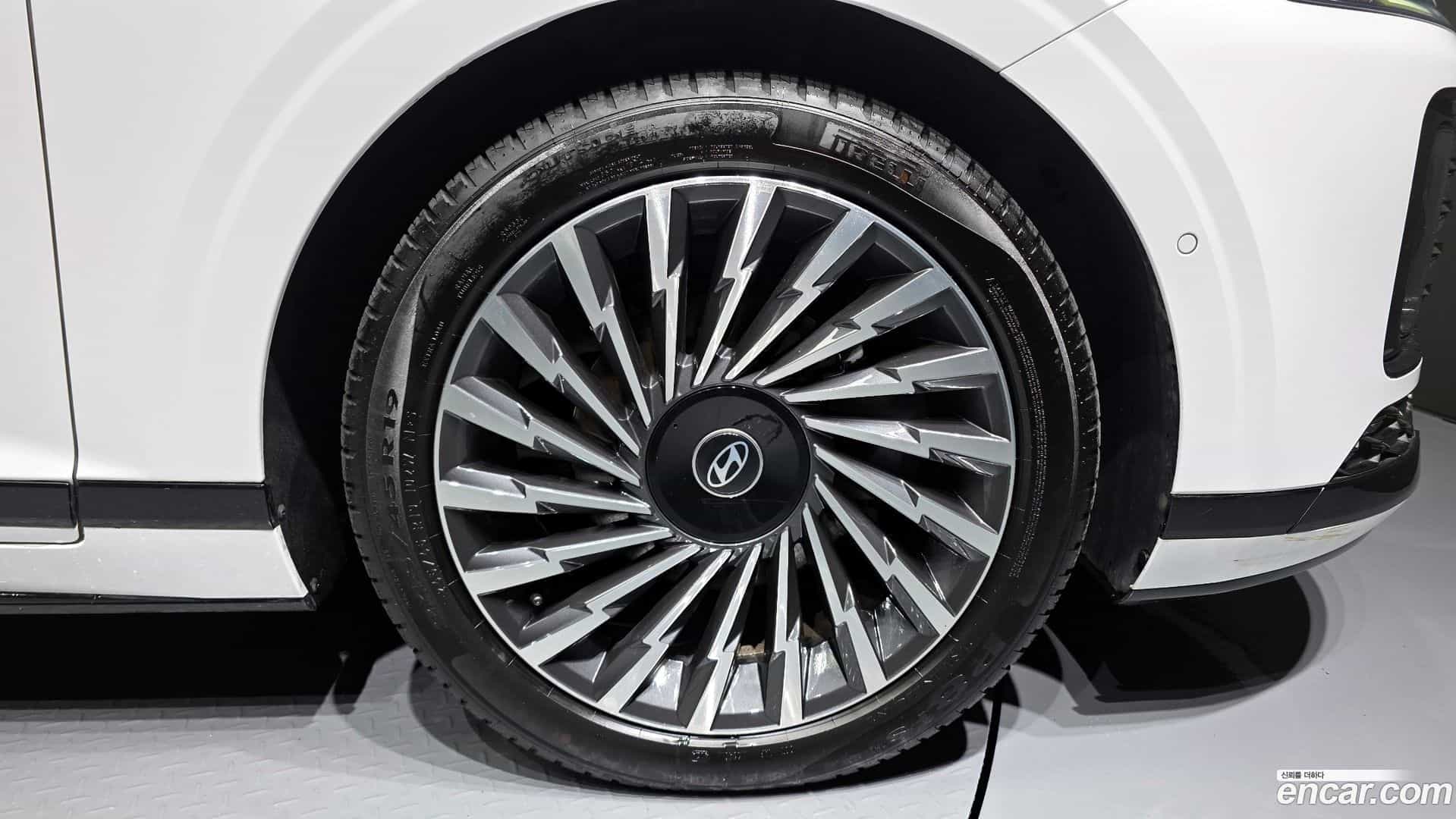 Grandeur Hyundai 2023.7-OUTER-005