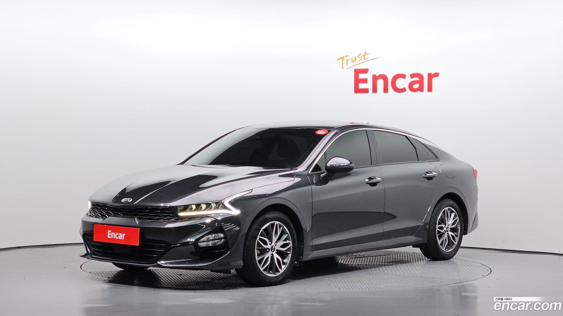 Main__Slider__Photo:K5 Kia 2019.11-0