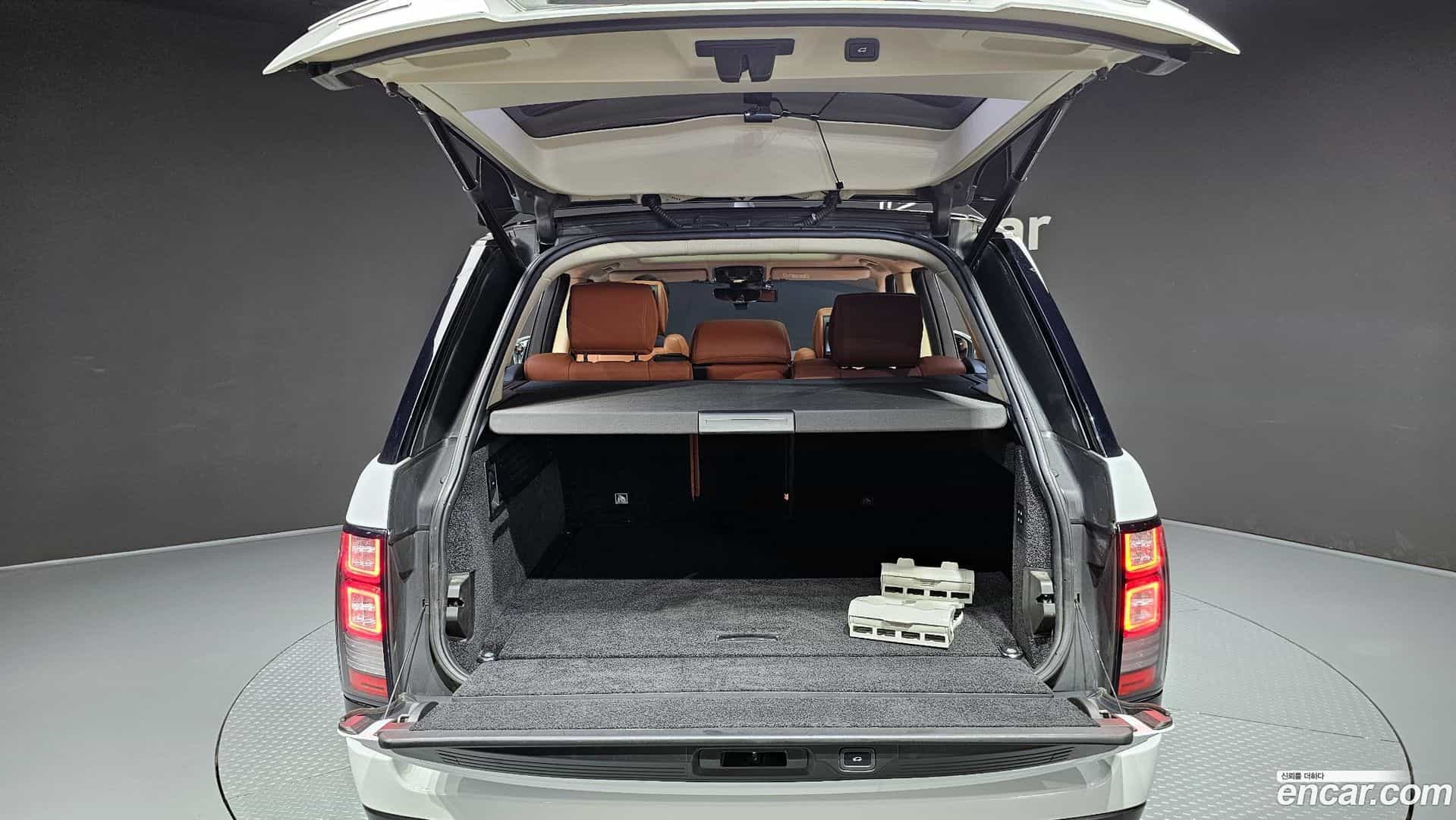 Range Rover Land Rover 2017.11-OPTION-024