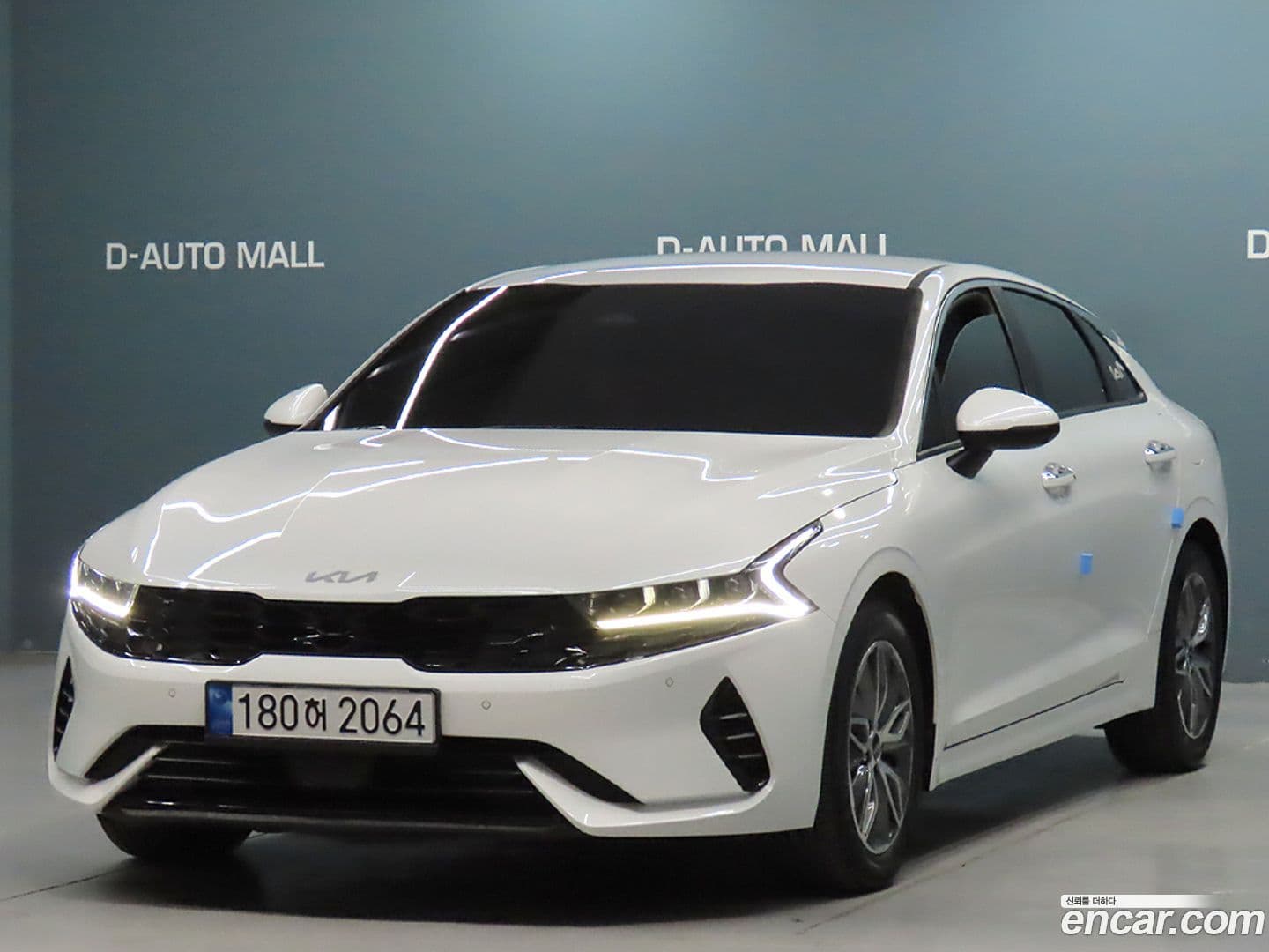 Main__Slider__Photo:K5 Kia 2022.5-0