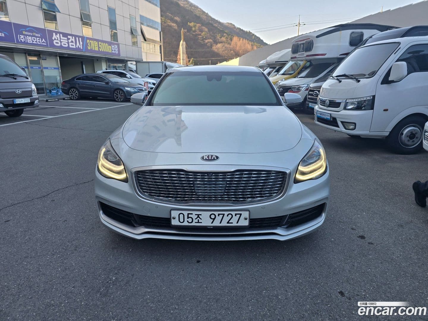 Main__Slider__Photo:K9 Kia 2018.6-0