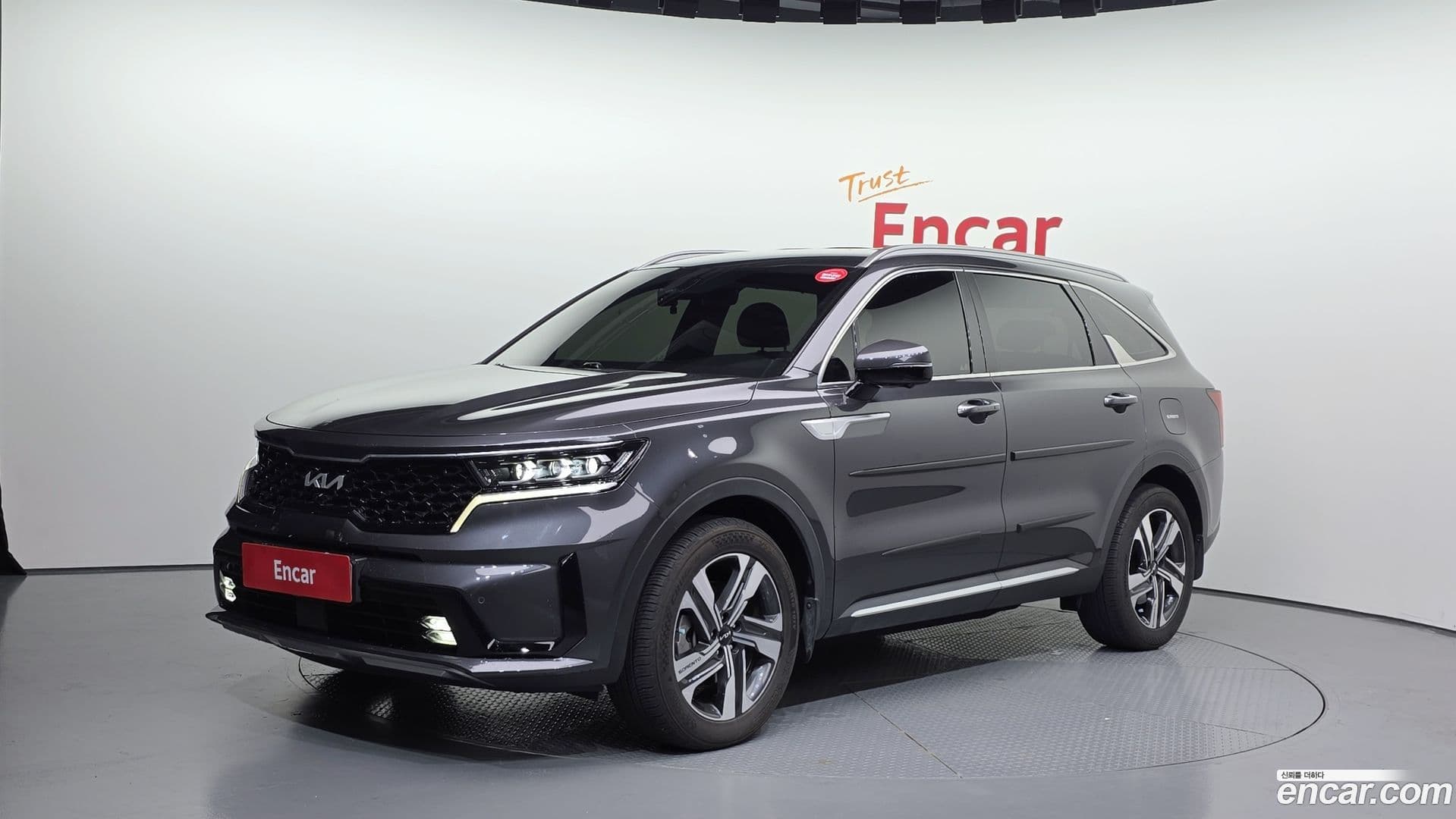 Main__Slider__Photo:Sorento Kia 2022.1-0