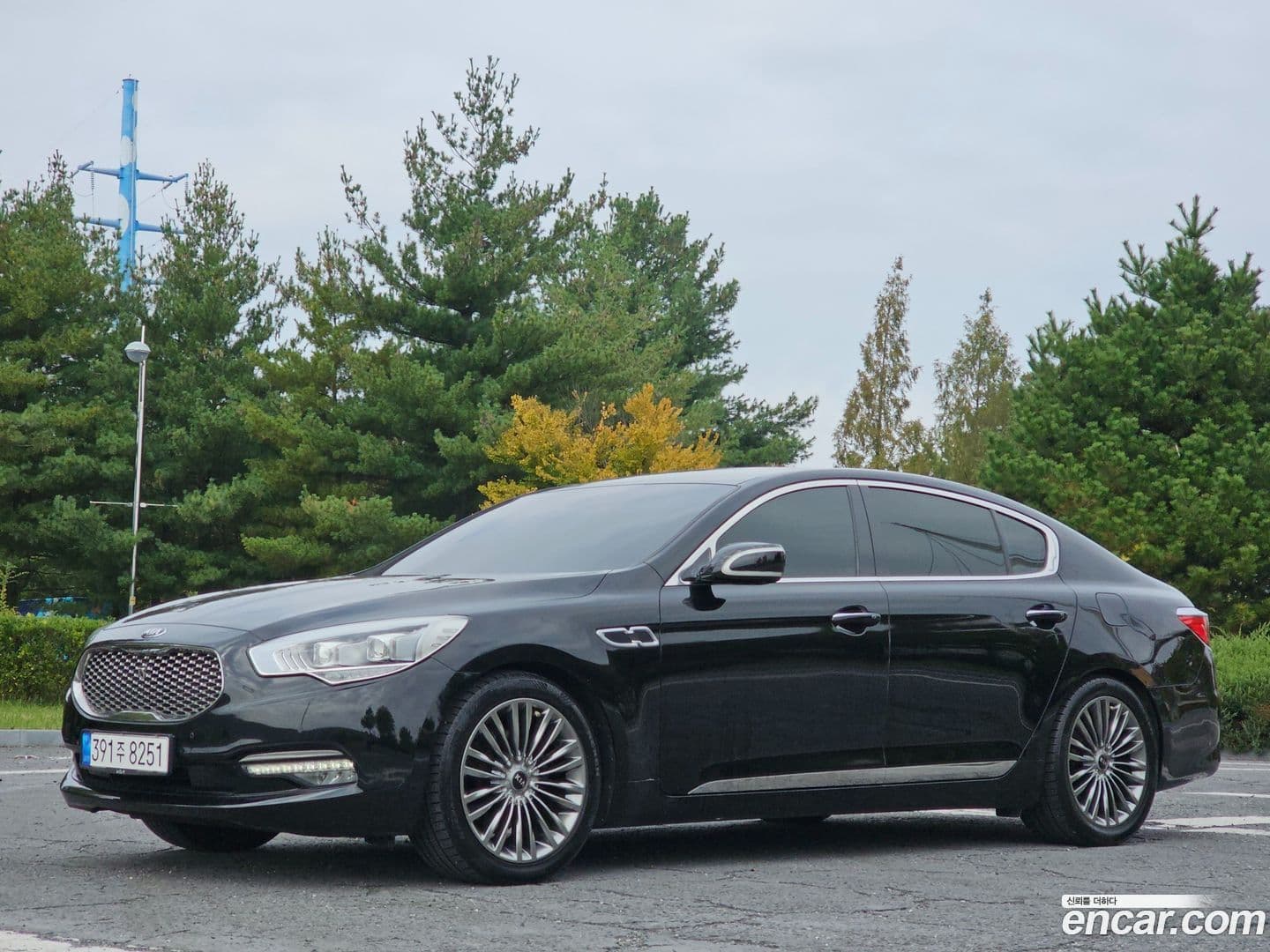 Main__Slider__Photo:K9 Kia 2015.10-0