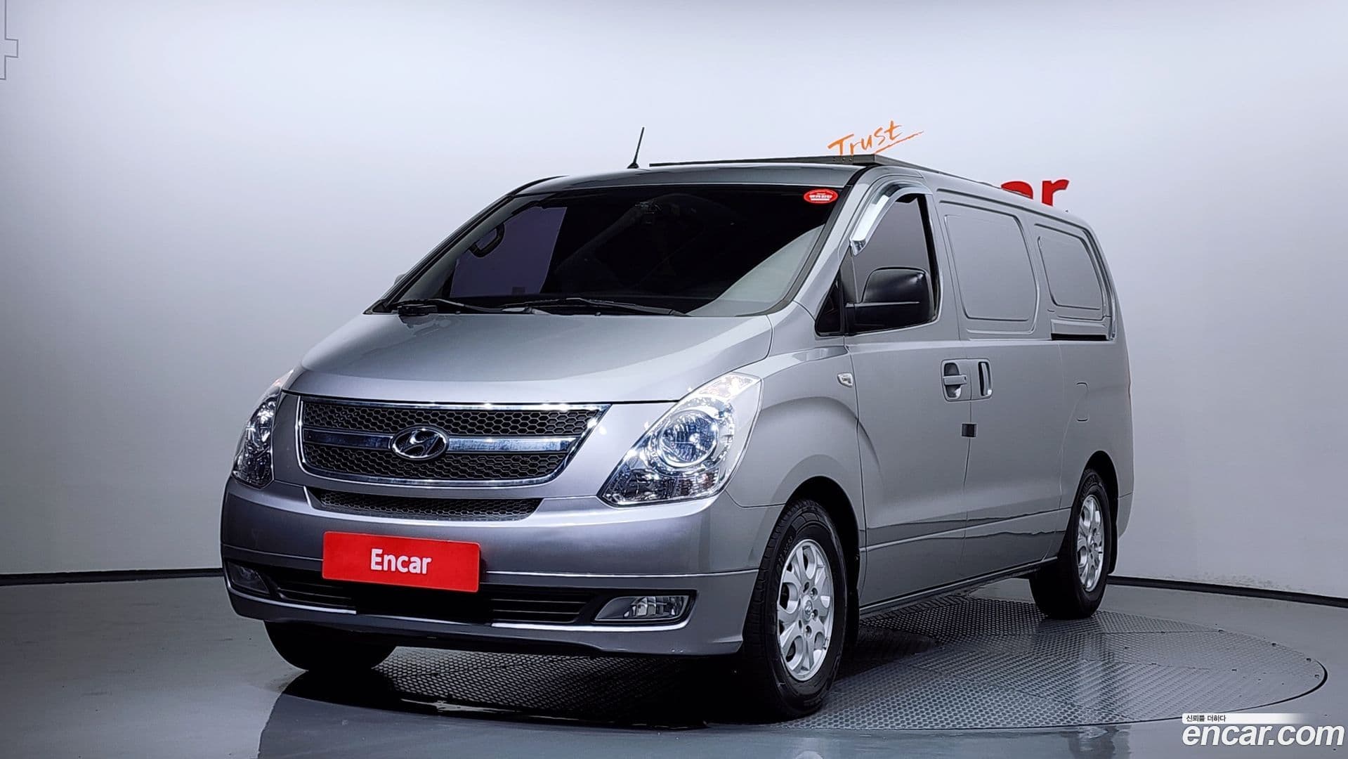 Main__Slider__Photo:Starex Hyundai 2014.8-0