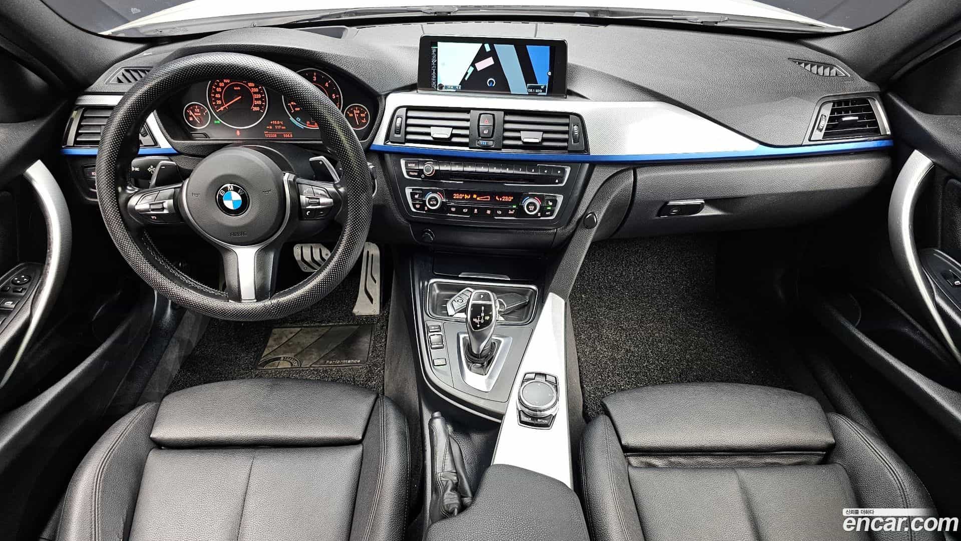 3-Series BMW 2015.8-INNER-007
