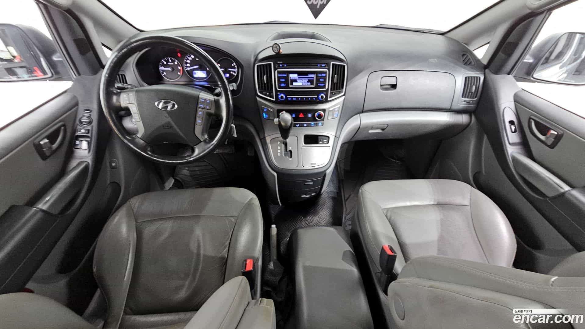 Starex Hyundai 2018.3-INNER-007