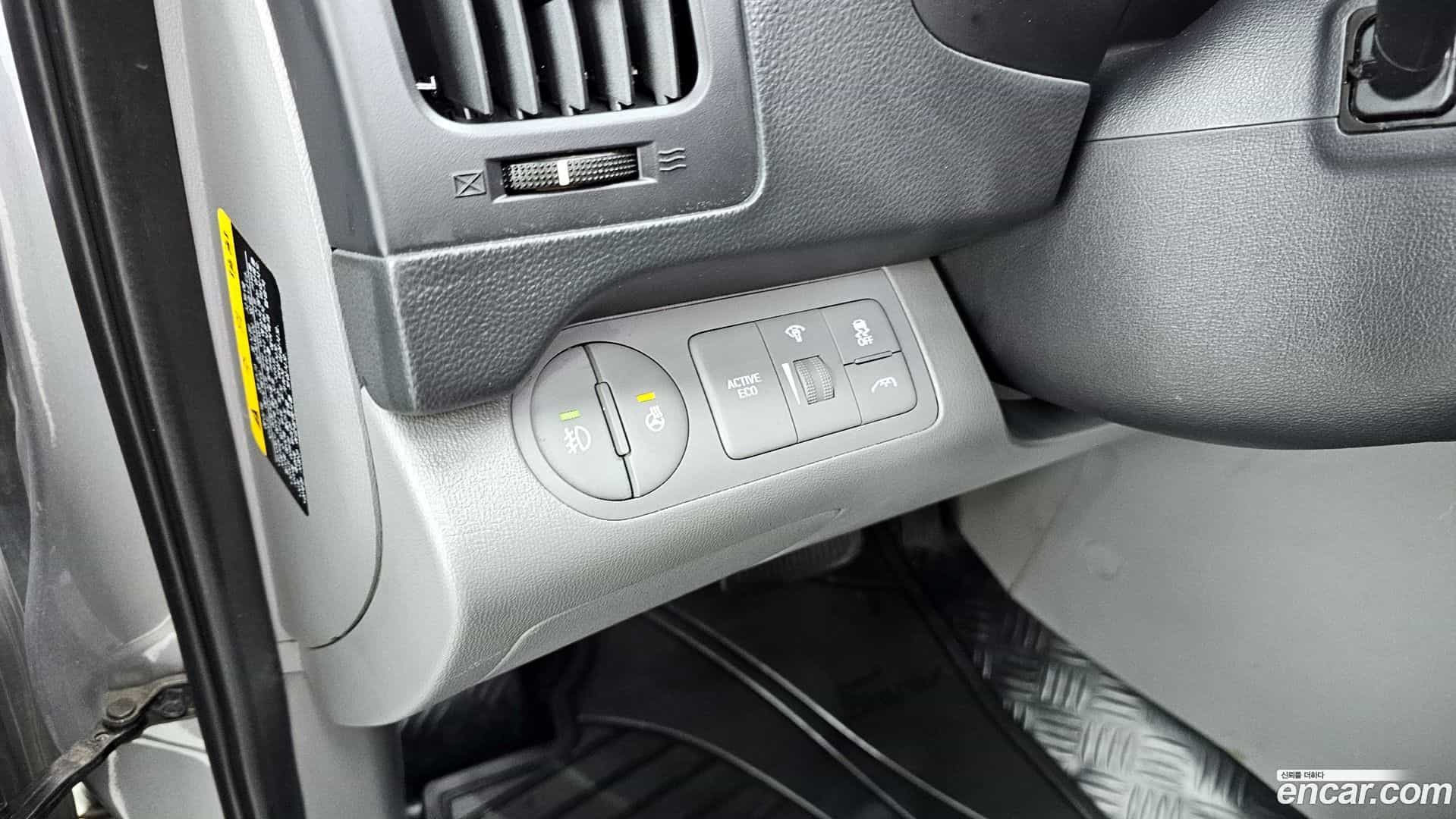 Starex Hyundai 2018.3-OPTION-023