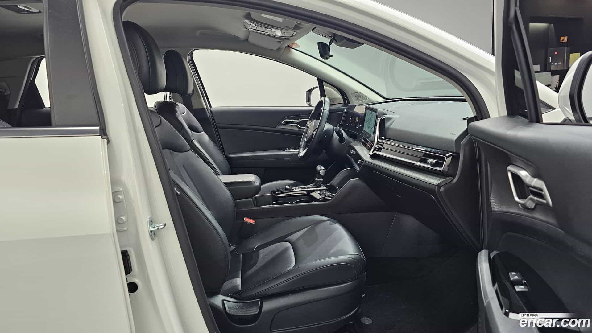 Sportage Kia 2022.2-INNER-010