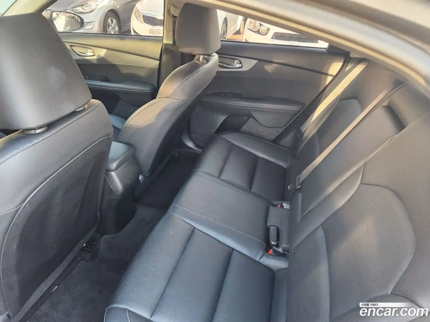 K3 Kia 2020.10-INNER-010