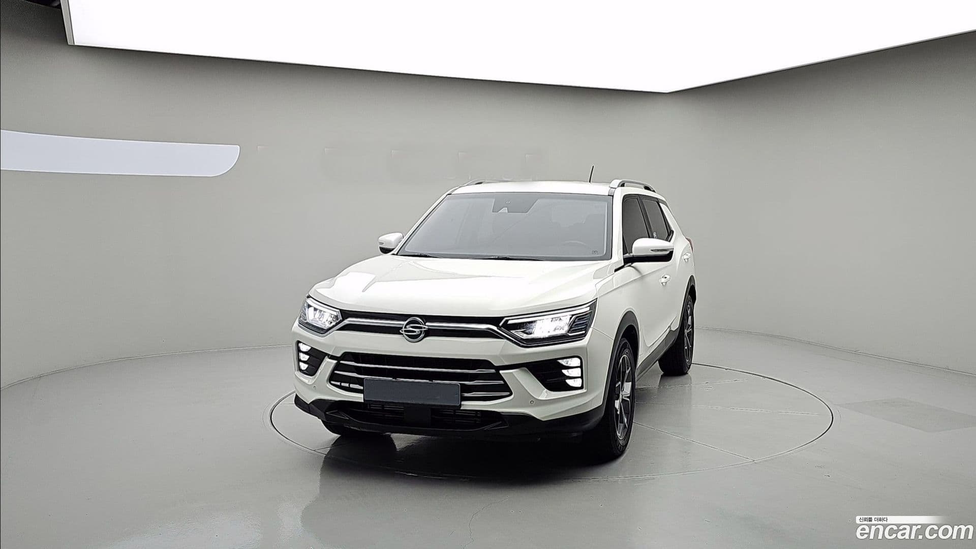 Main__Slider__Photo:KORANDO KG Mobility 2020.0-0