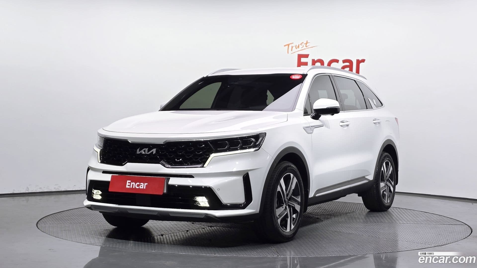 Main__Slider__Photo:Sorento Kia 2023.4-0