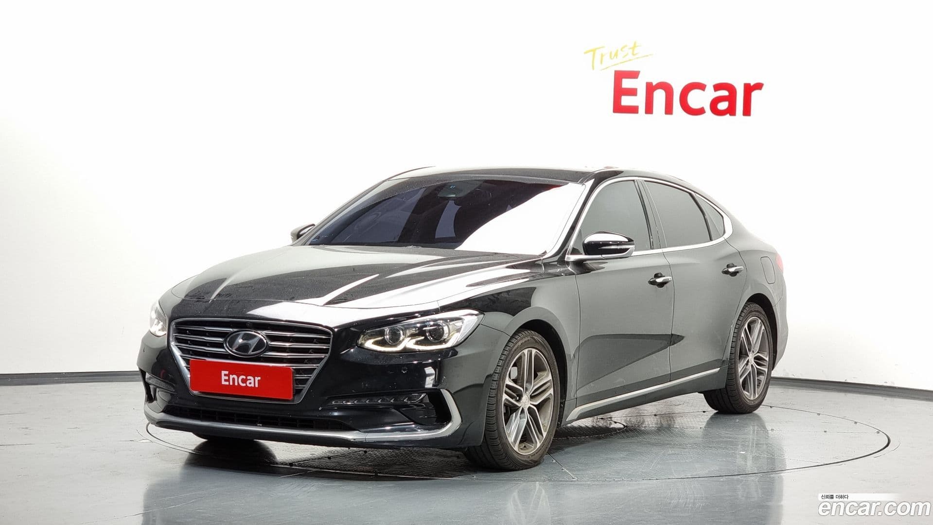 Main__Slider__Photo:Grandeur Hyundai 2017.2-0