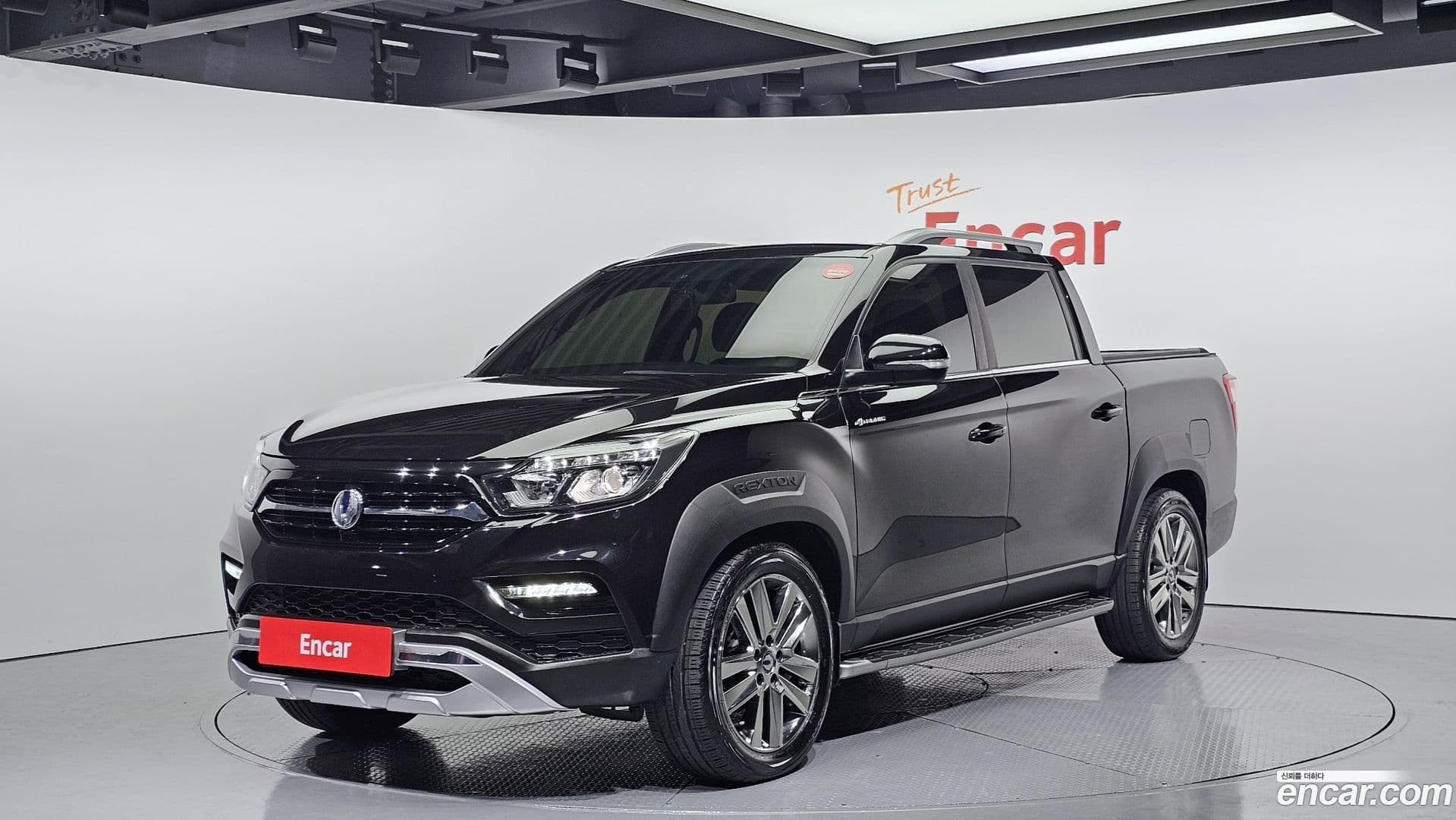 Main__Slider__Photo:Rexton KG Mobility 2019.9-0