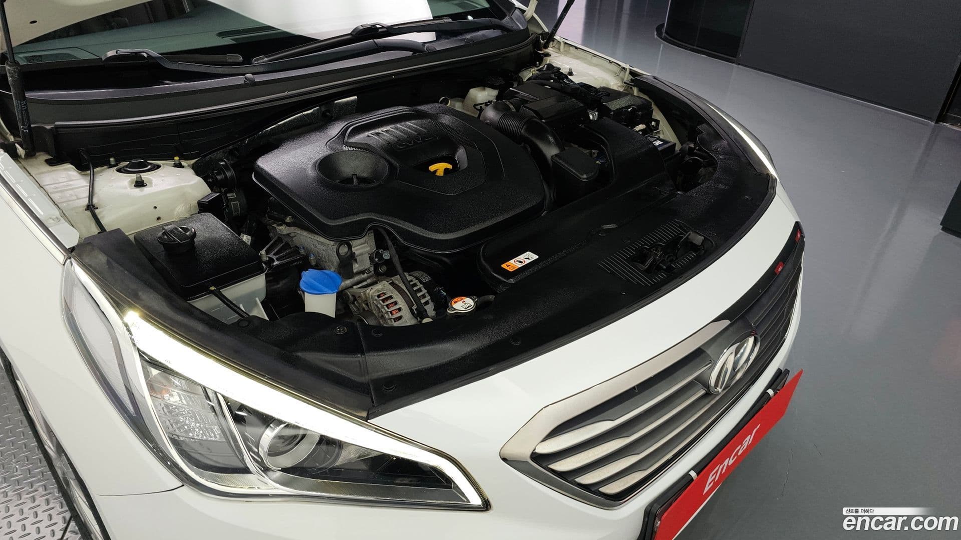 Main__Slider__Photo:Sonata Hyundai 2017.2-5