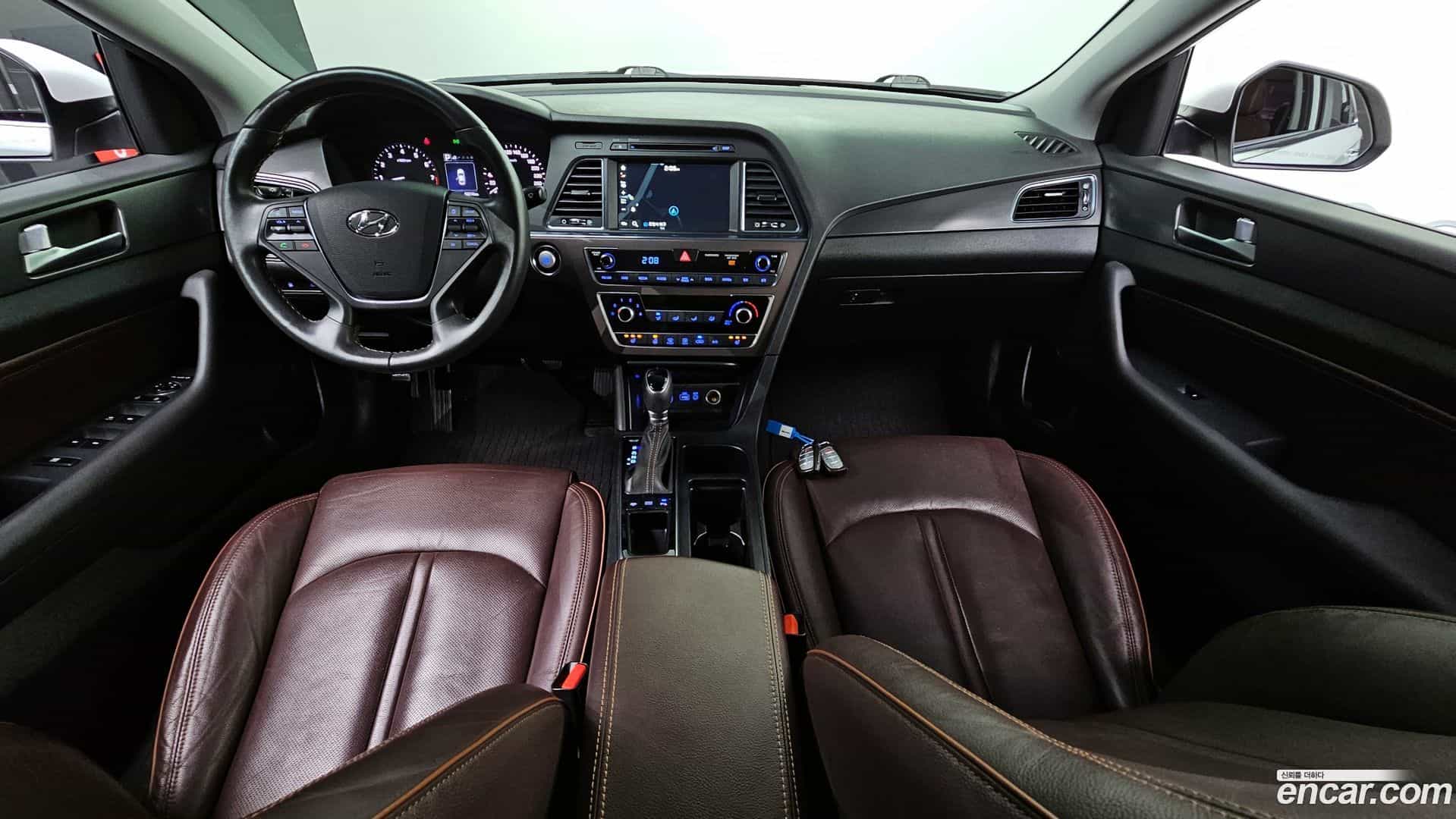 Sonata Hyundai 2017.2-INNER-007